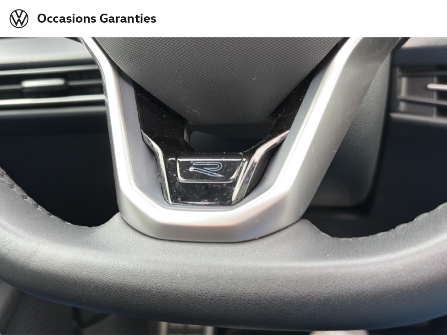 Voitures occasions VOLKSWAGEN GOLF R-Line Lens