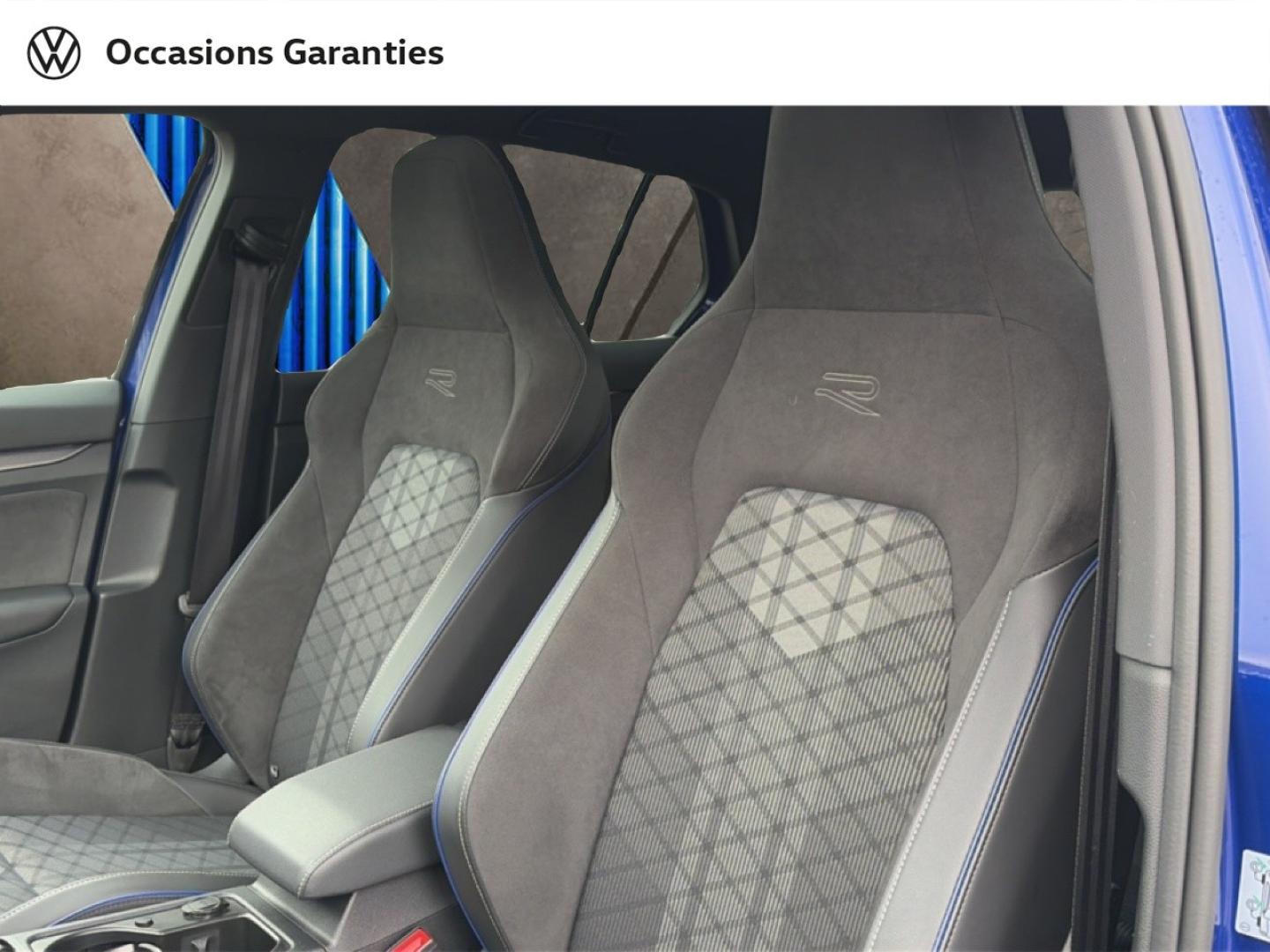Voitures occasions VOLKSWAGEN GOLF R-Line Lens