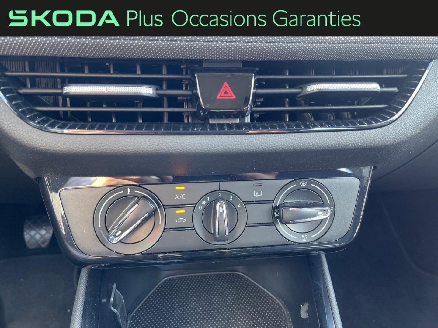 Voitures occasions ŠKODA FABIA Selection Lens