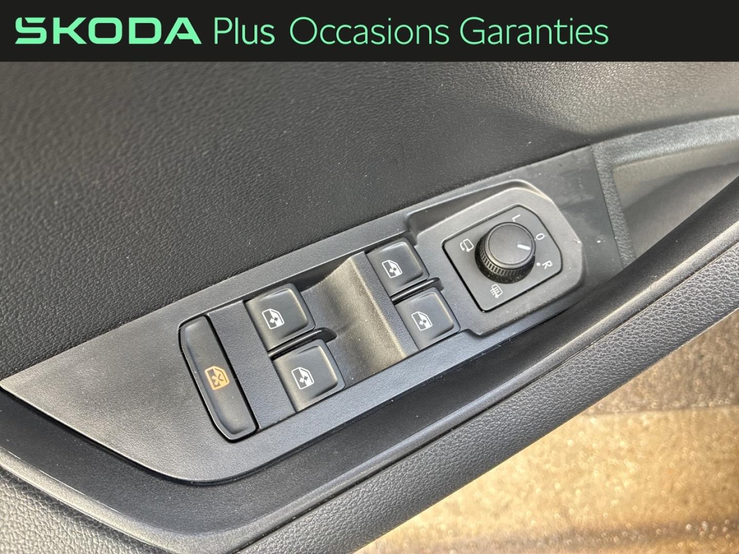 Voitures occasions ŠKODA KAROQ Sportline Lens