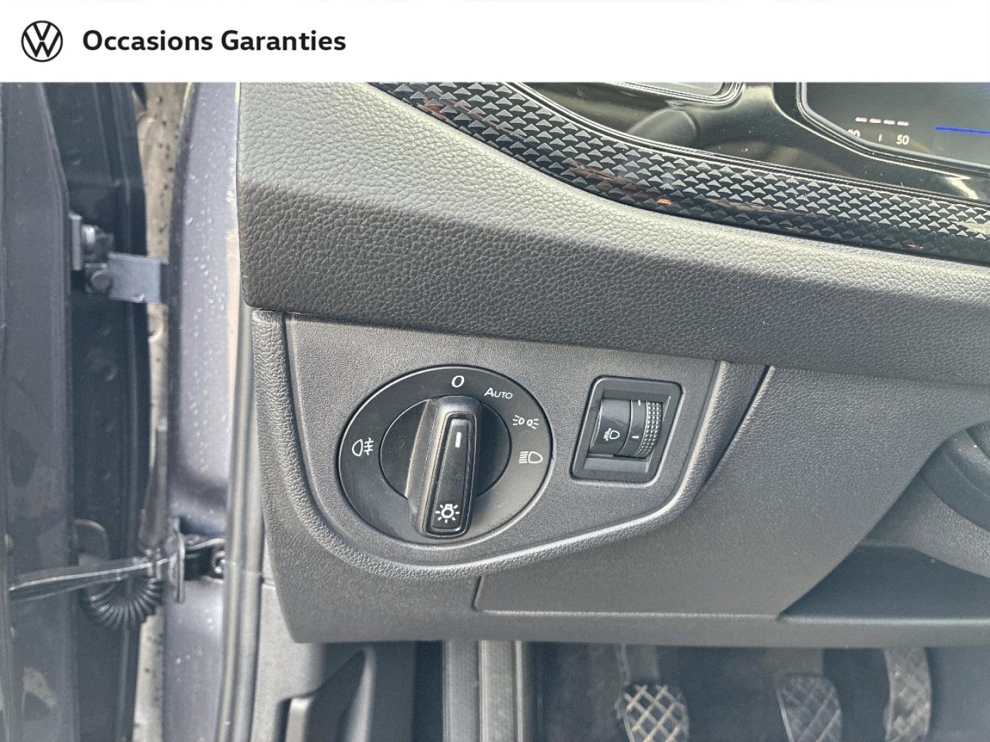 Voitures occasions VOLKSWAGEN POLO Life Lens