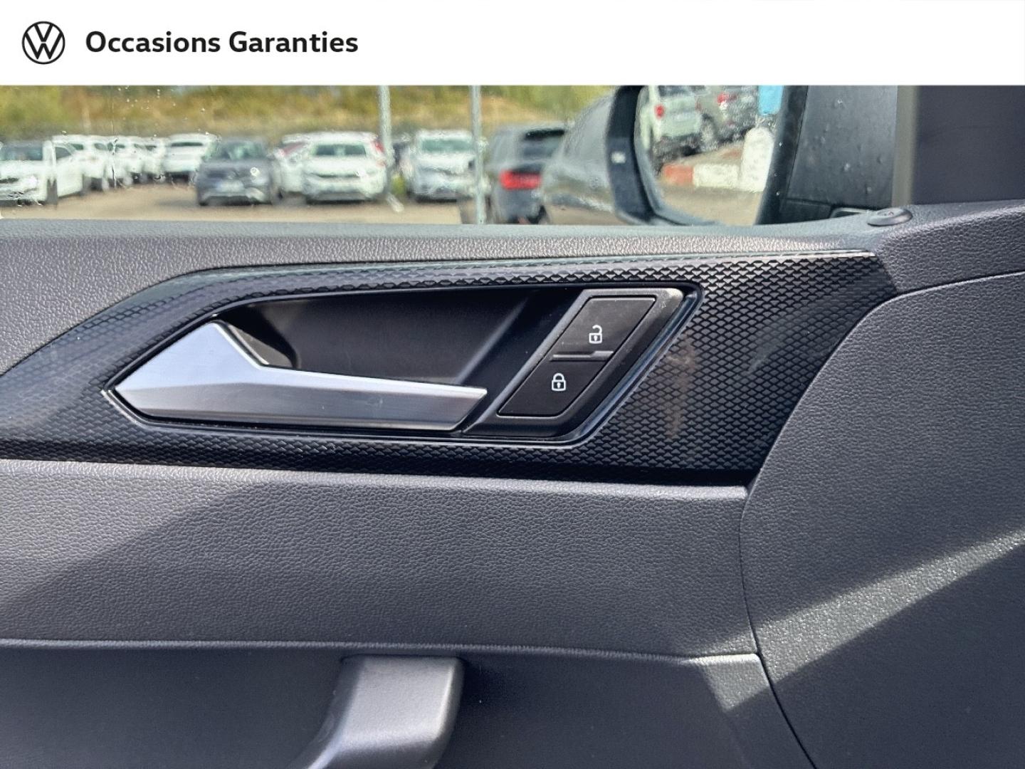 Voitures occasions VOLKSWAGEN POLO Life Lens