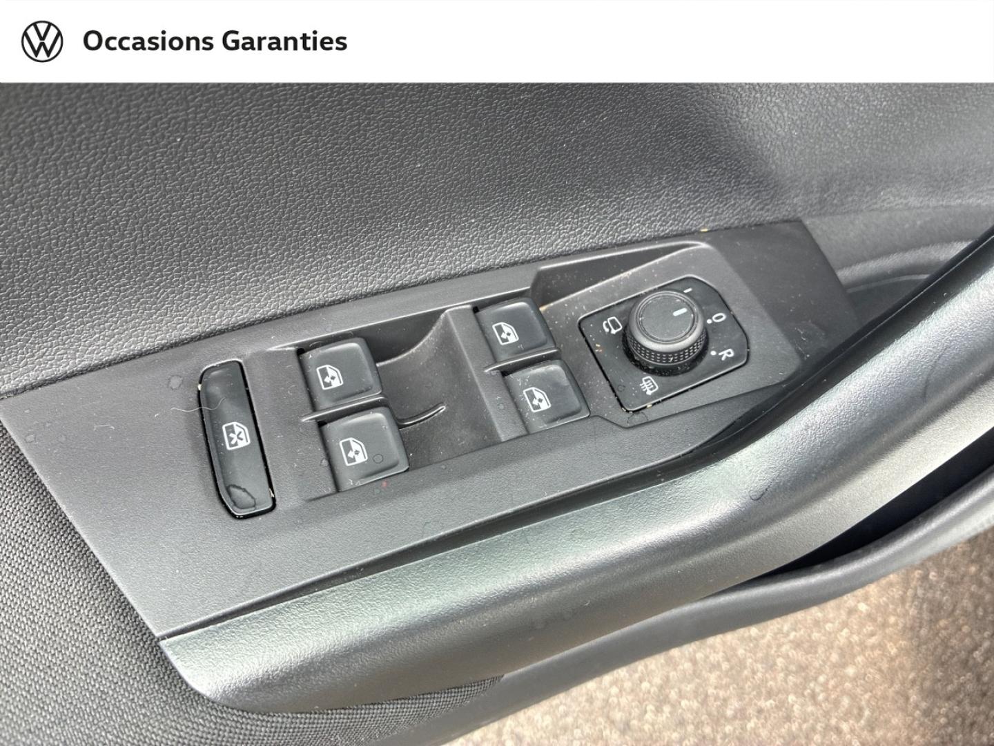 Voitures occasions VOLKSWAGEN TAIGO Life Lens
