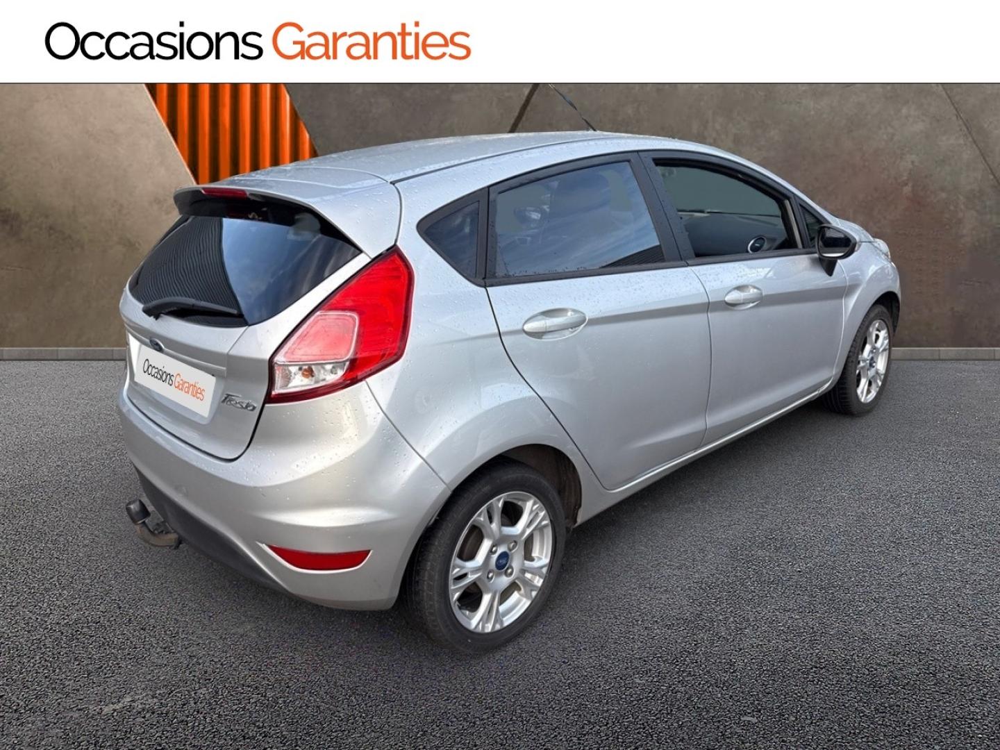 Voitures occasions FORD FIESTA Edition Lens