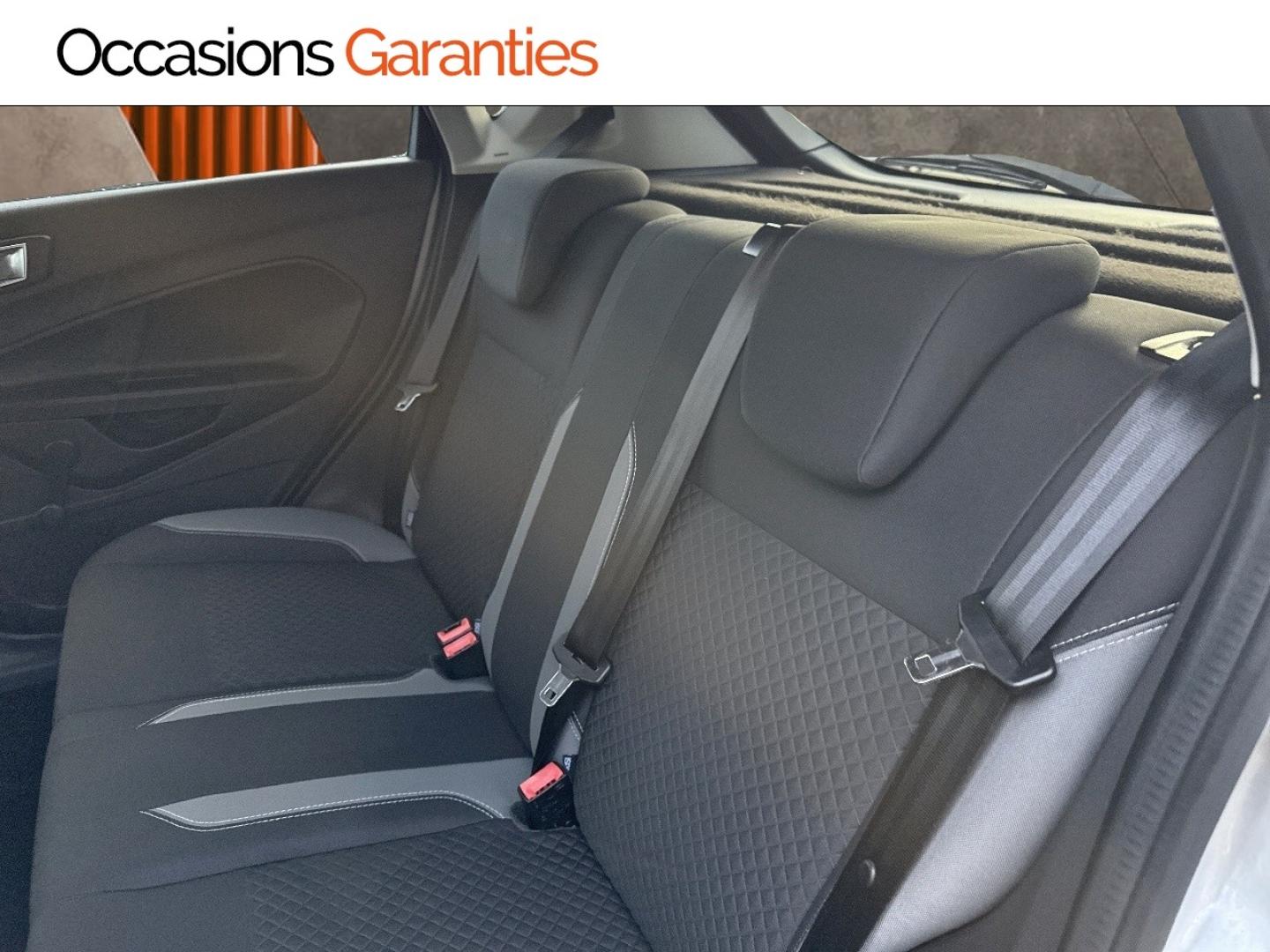 Voitures occasions FORD FIESTA Edition Lens
