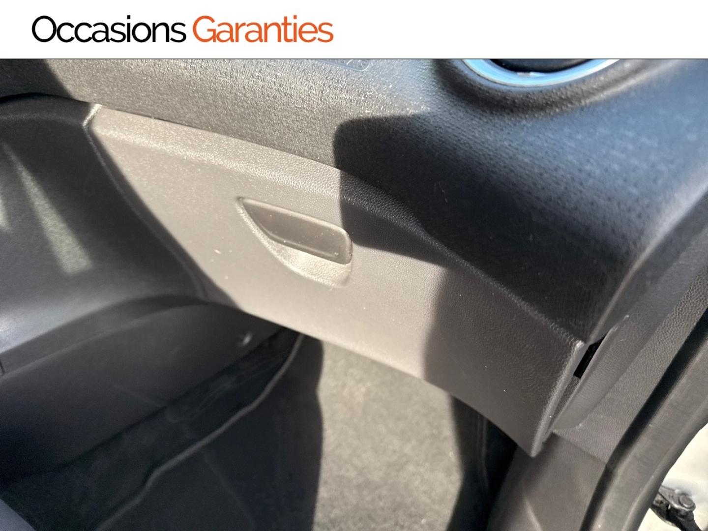 Voitures occasions FORD FIESTA Edition Lens