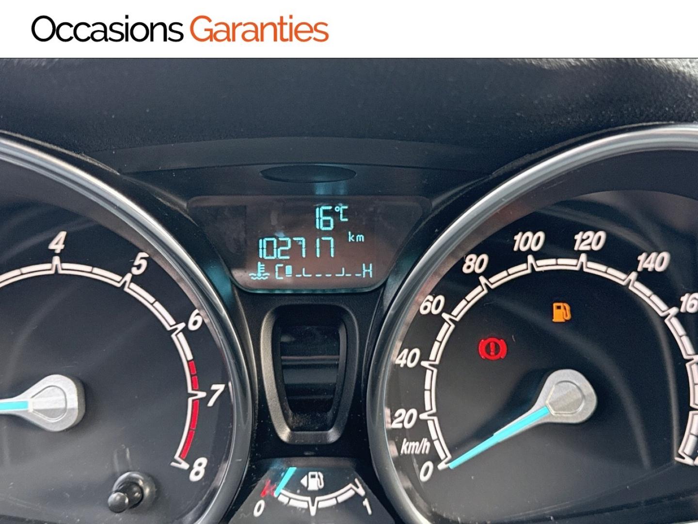 Voitures occasions FORD FIESTA Edition Lens