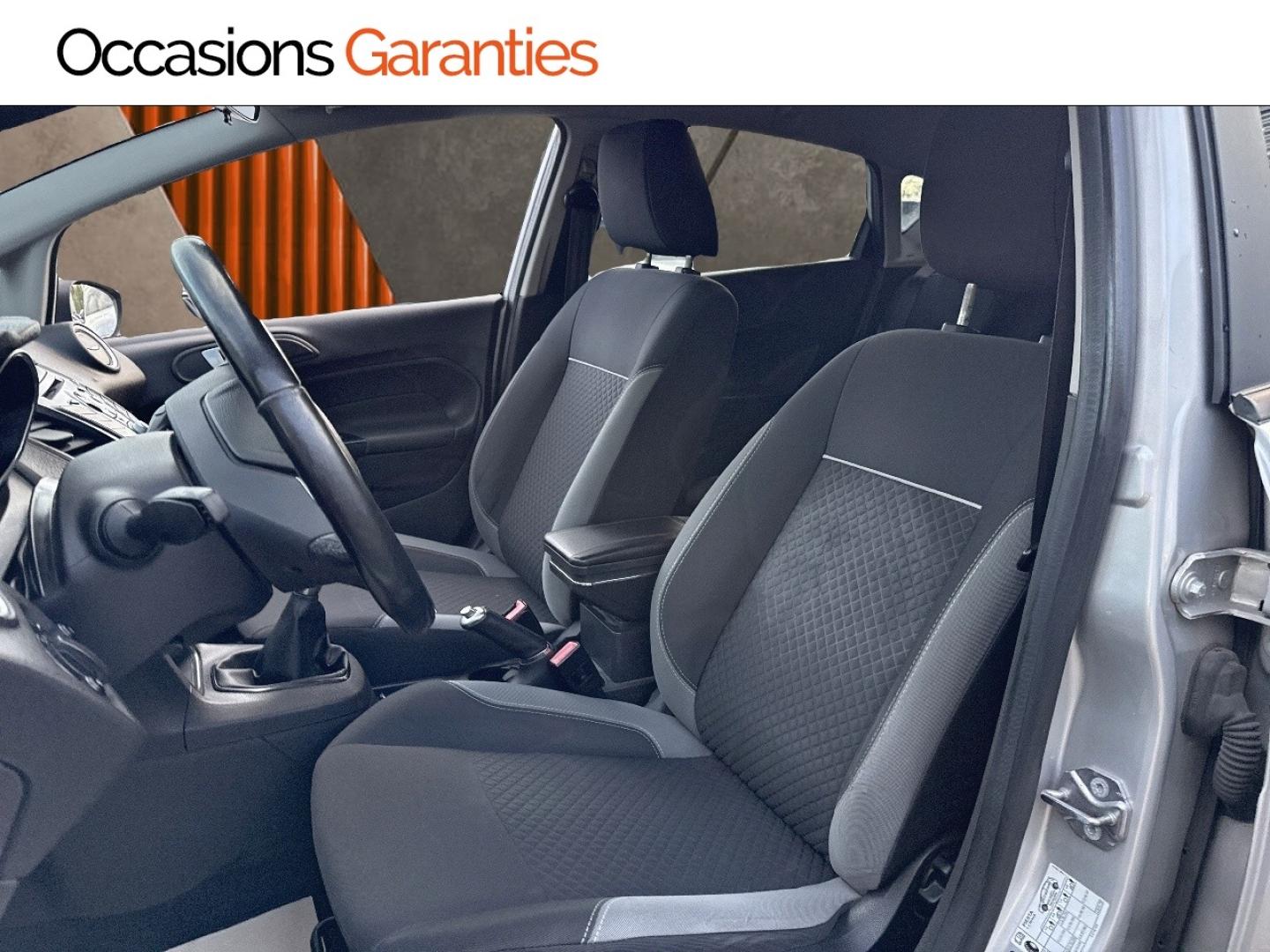 Voitures occasions FORD FIESTA Edition Lens
