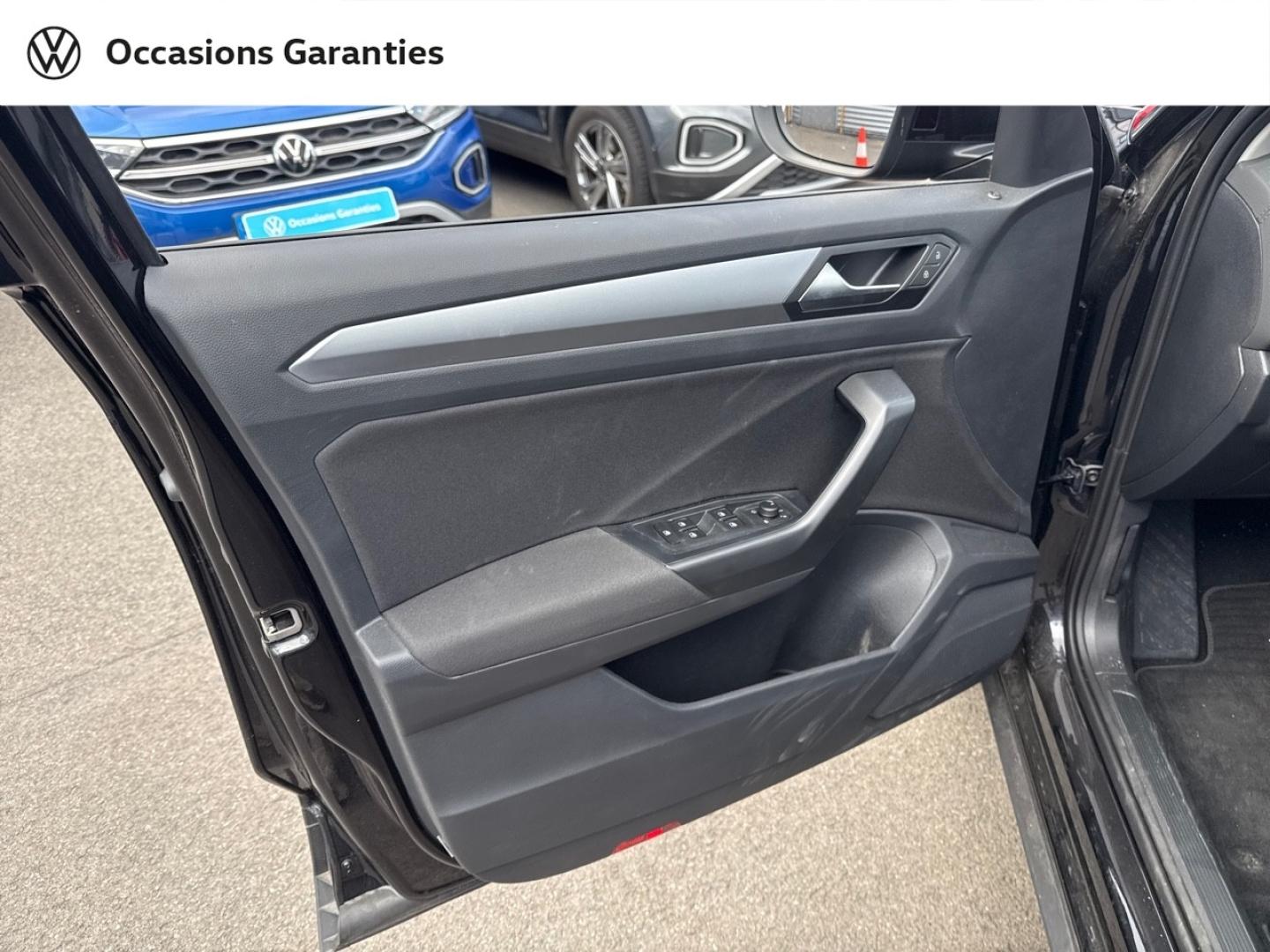 Voitures occasions VOLKSWAGEN T-ROC VW Edition Lens