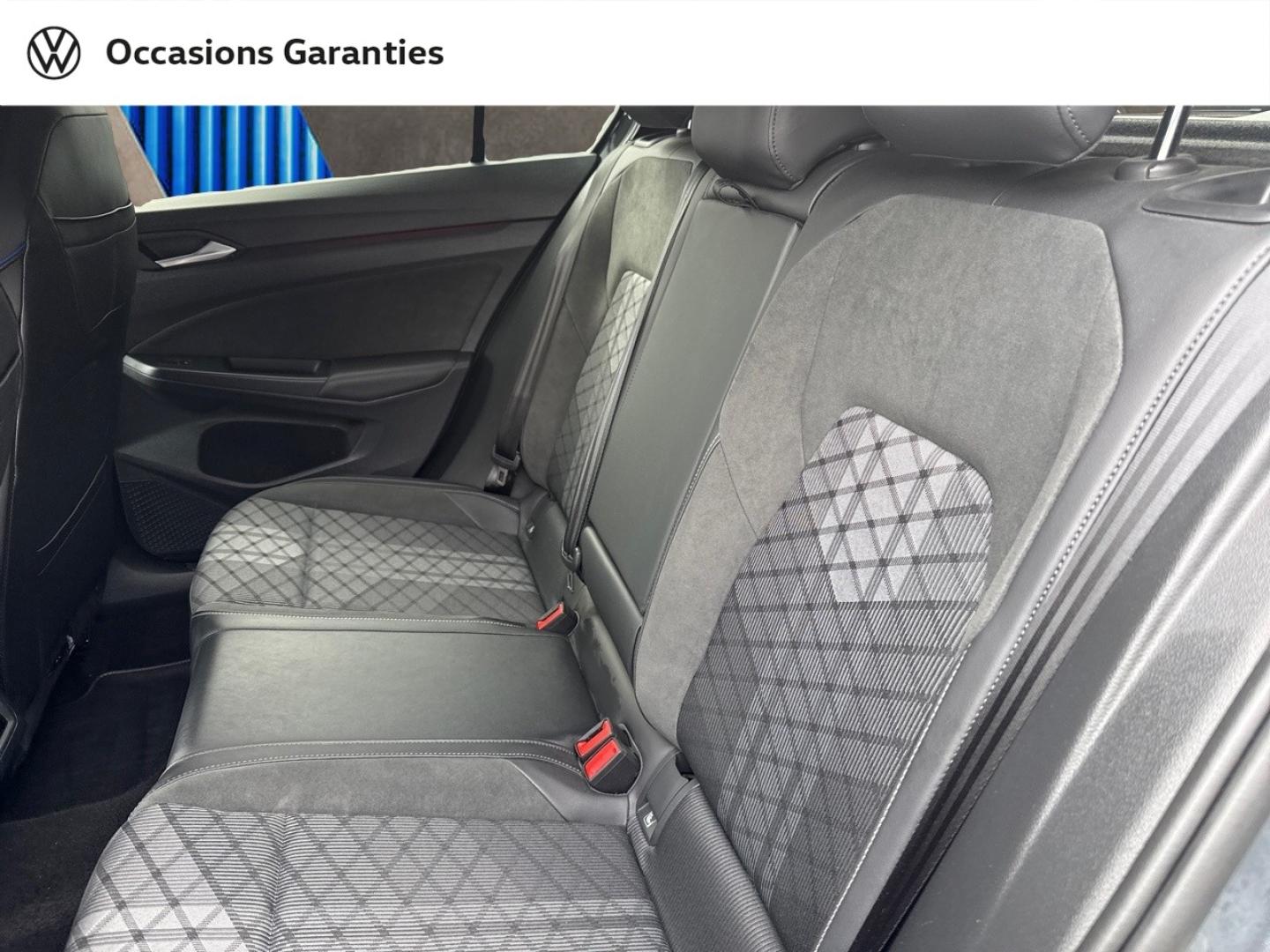 Voitures occasions VOLKSWAGEN GOLF R-Line Edition Lens