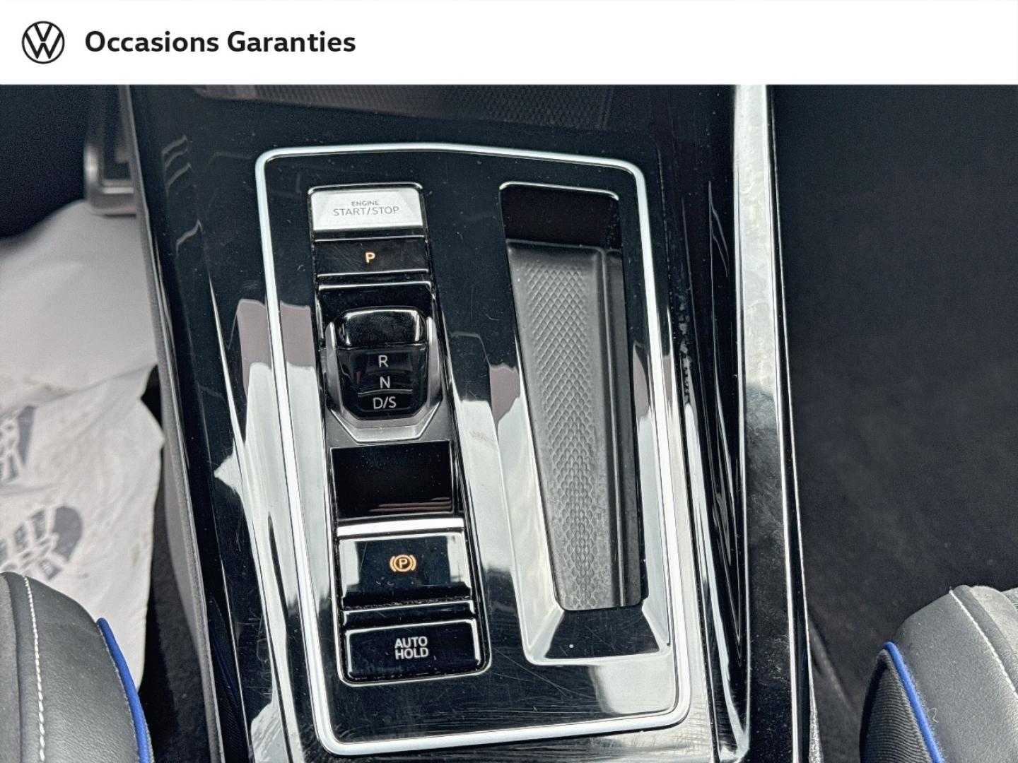 Voitures occasions VOLKSWAGEN GOLF R-Line Edition Lens