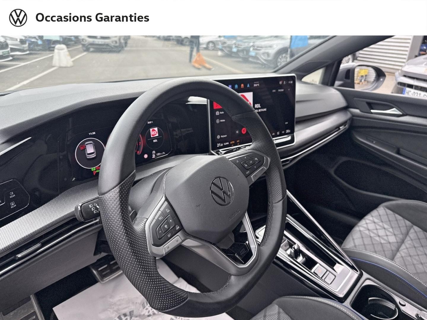 Voitures occasions VOLKSWAGEN GOLF R-Line Edition Lens