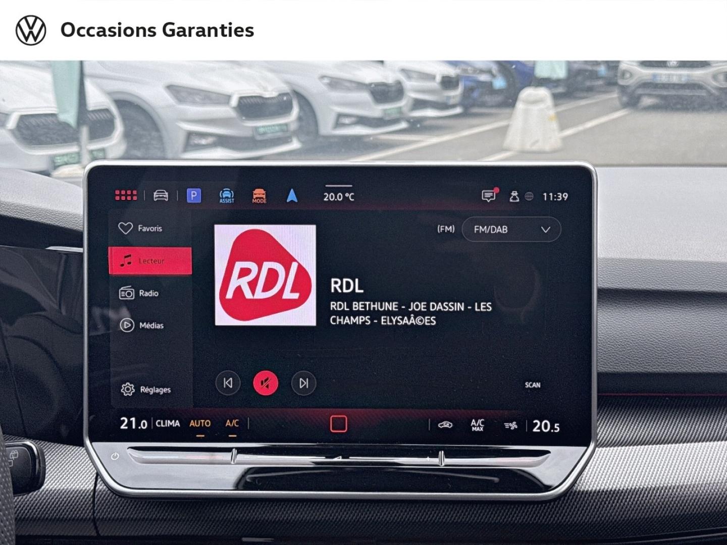 Voitures occasions VOLKSWAGEN GOLF R-Line Edition Lens
