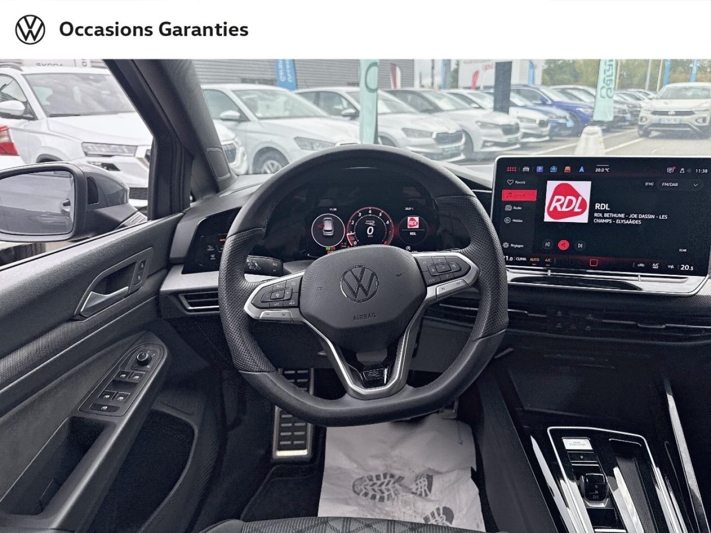 Voitures occasions VOLKSWAGEN GOLF R-Line Edition Lens