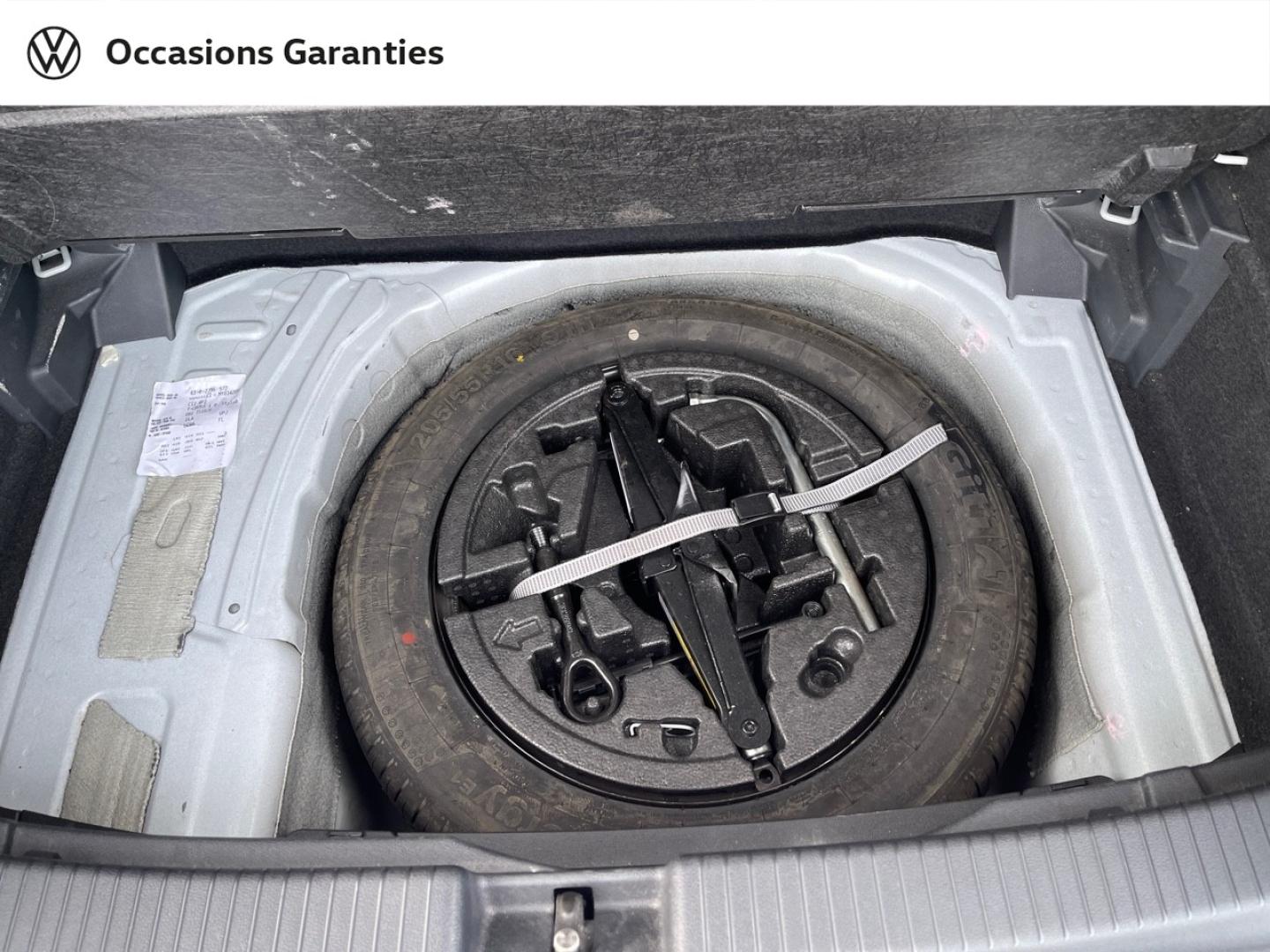 Voitures occasions VOLKSWAGEN T-CROSS Carat Lens