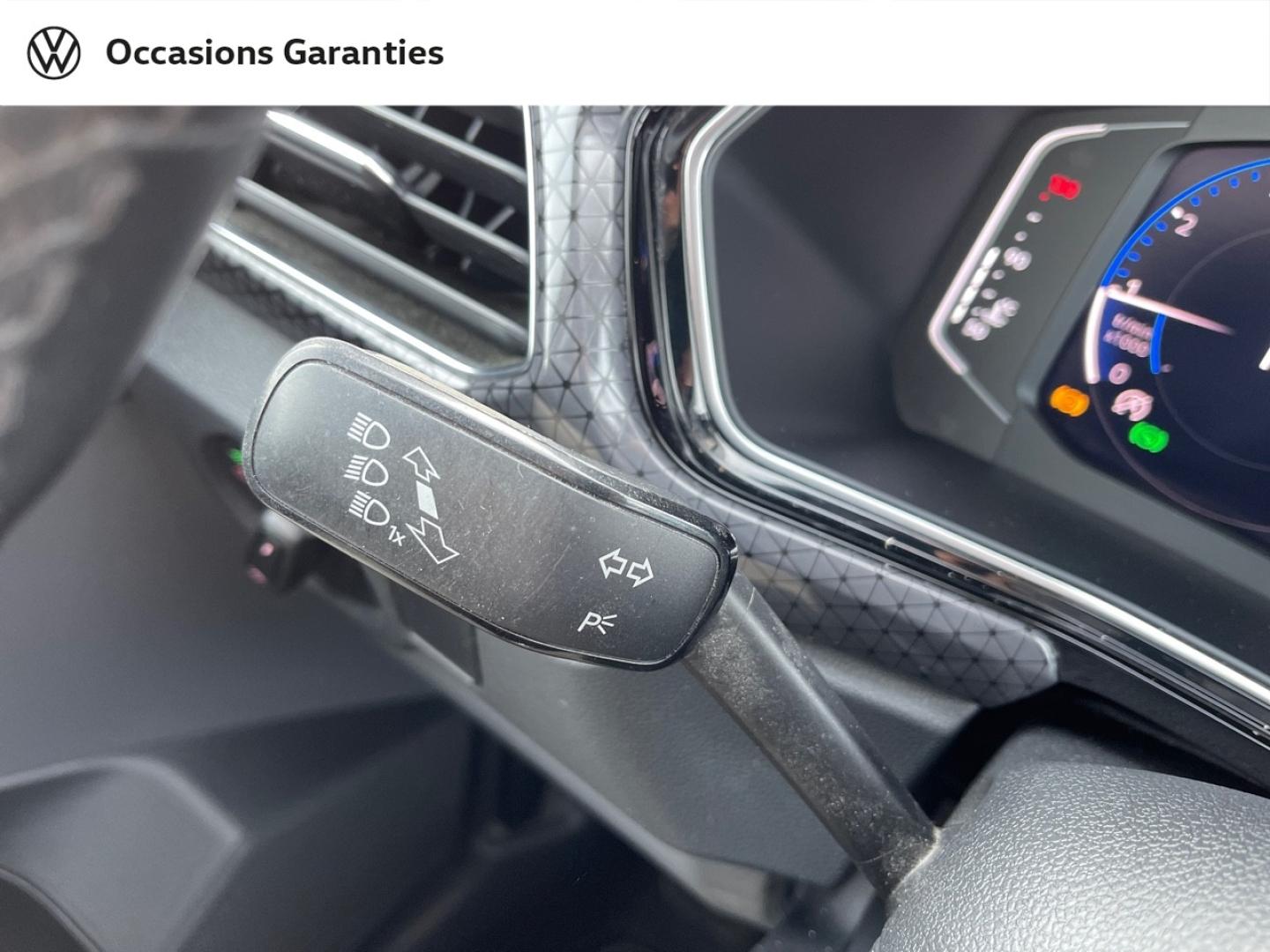 Voitures occasions VOLKSWAGEN T-CROSS Carat Lens