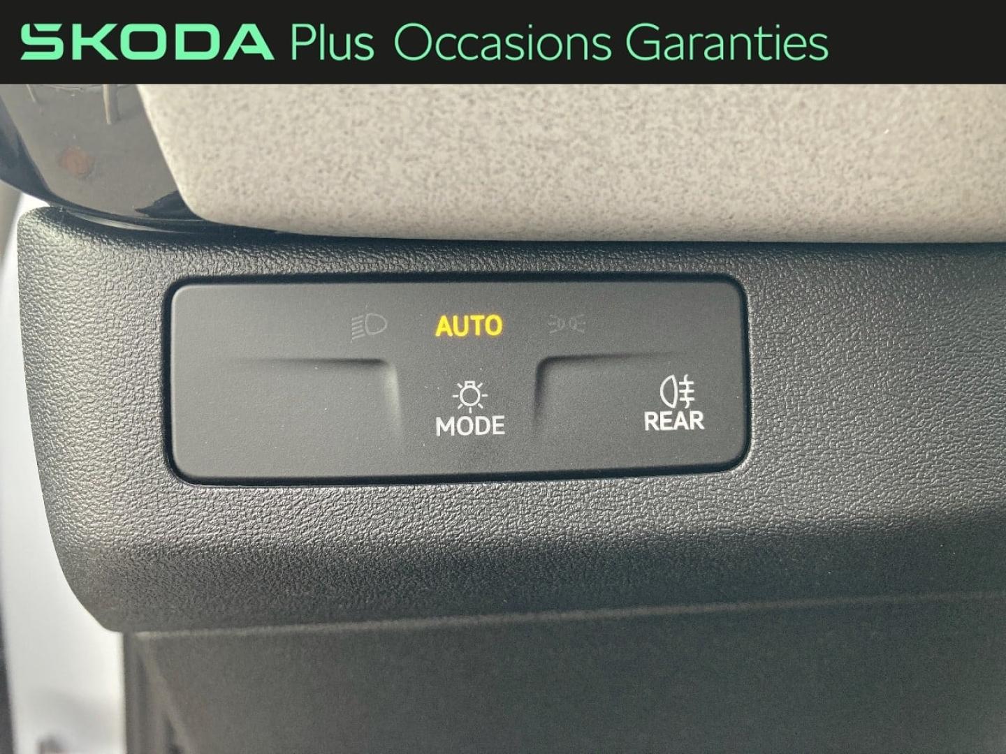 Voitures occasions ŠKODA EPIQ Clever Lens