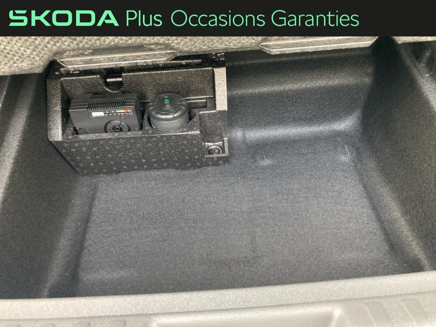 Voitures occasions ŠKODA EPIQ Clever Lens