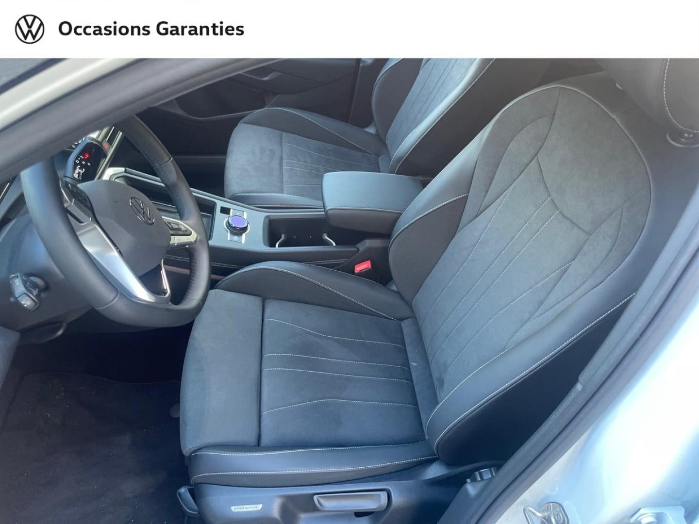 Voitures occasions VOLKSWAGEN T-ROC Style Lens