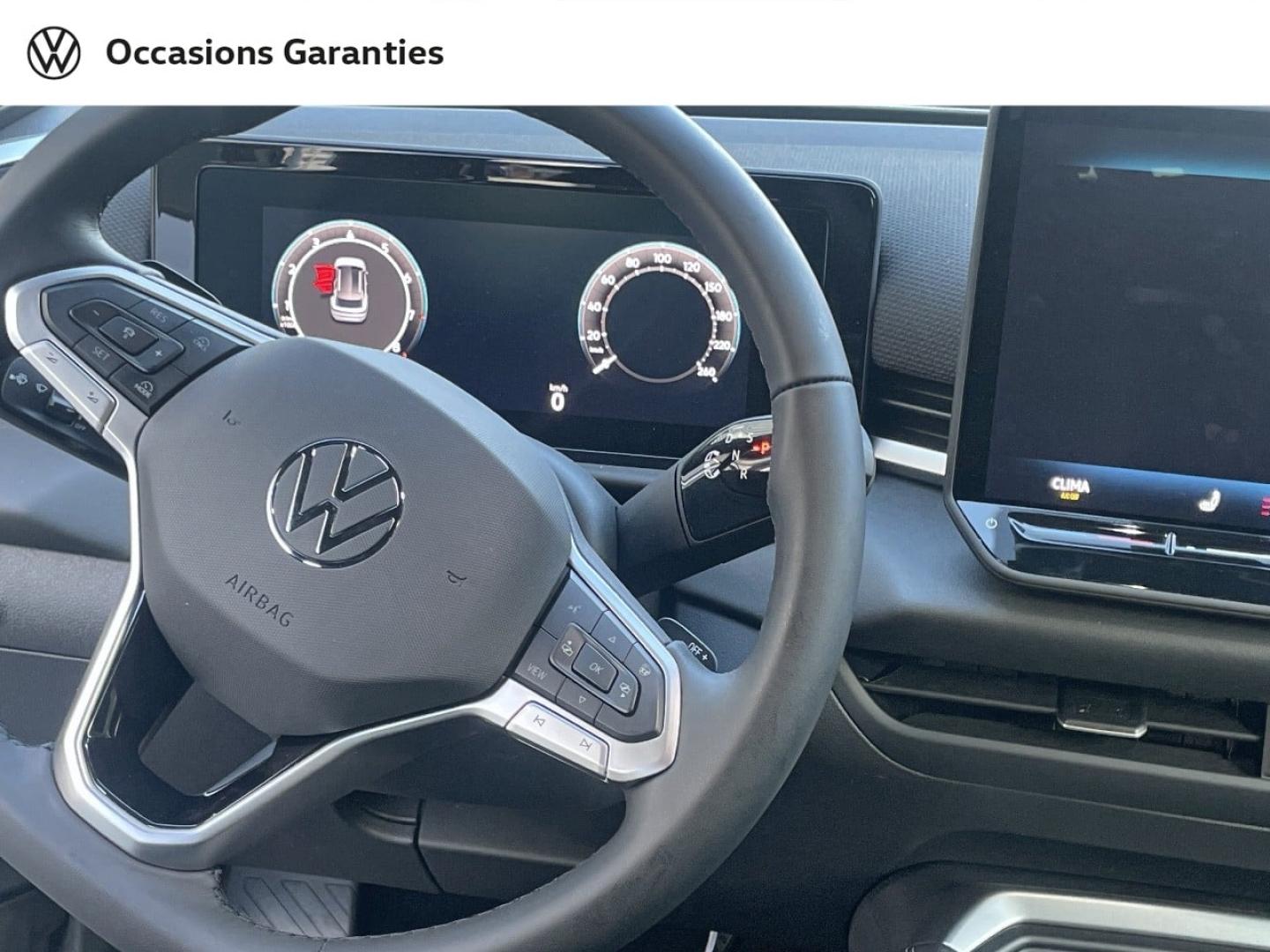 Voitures occasions VOLKSWAGEN T-ROC Style Lens