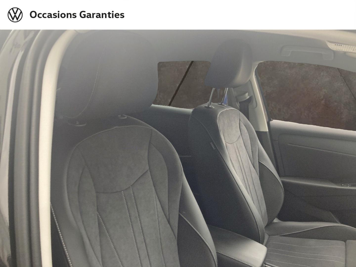 Voitures occasions VOLKSWAGEN T-ROC Style Lens
