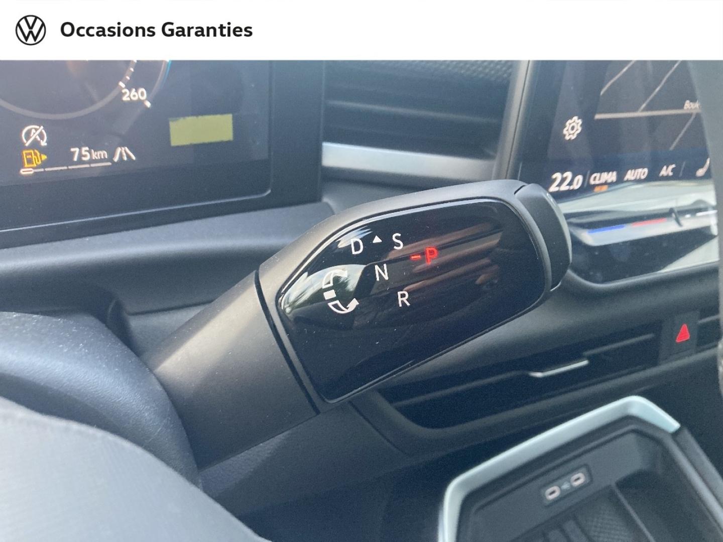 Voitures occasions VOLKSWAGEN T-ROC R-Line Lens