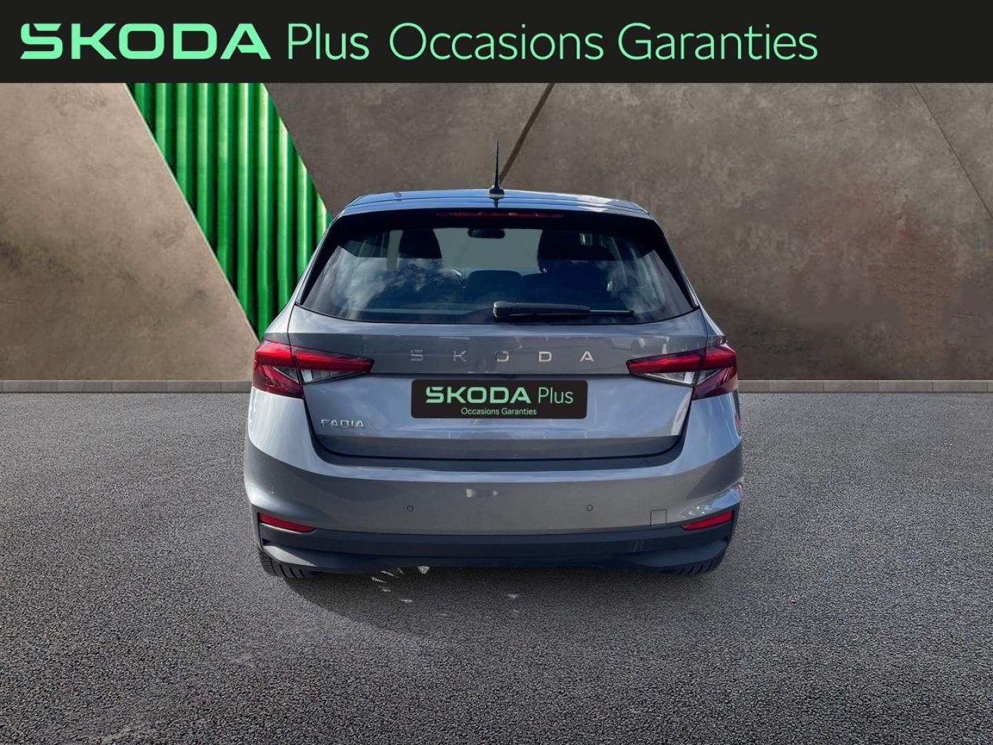 Voitures occasions ŠKODA FABIA Selection Lens