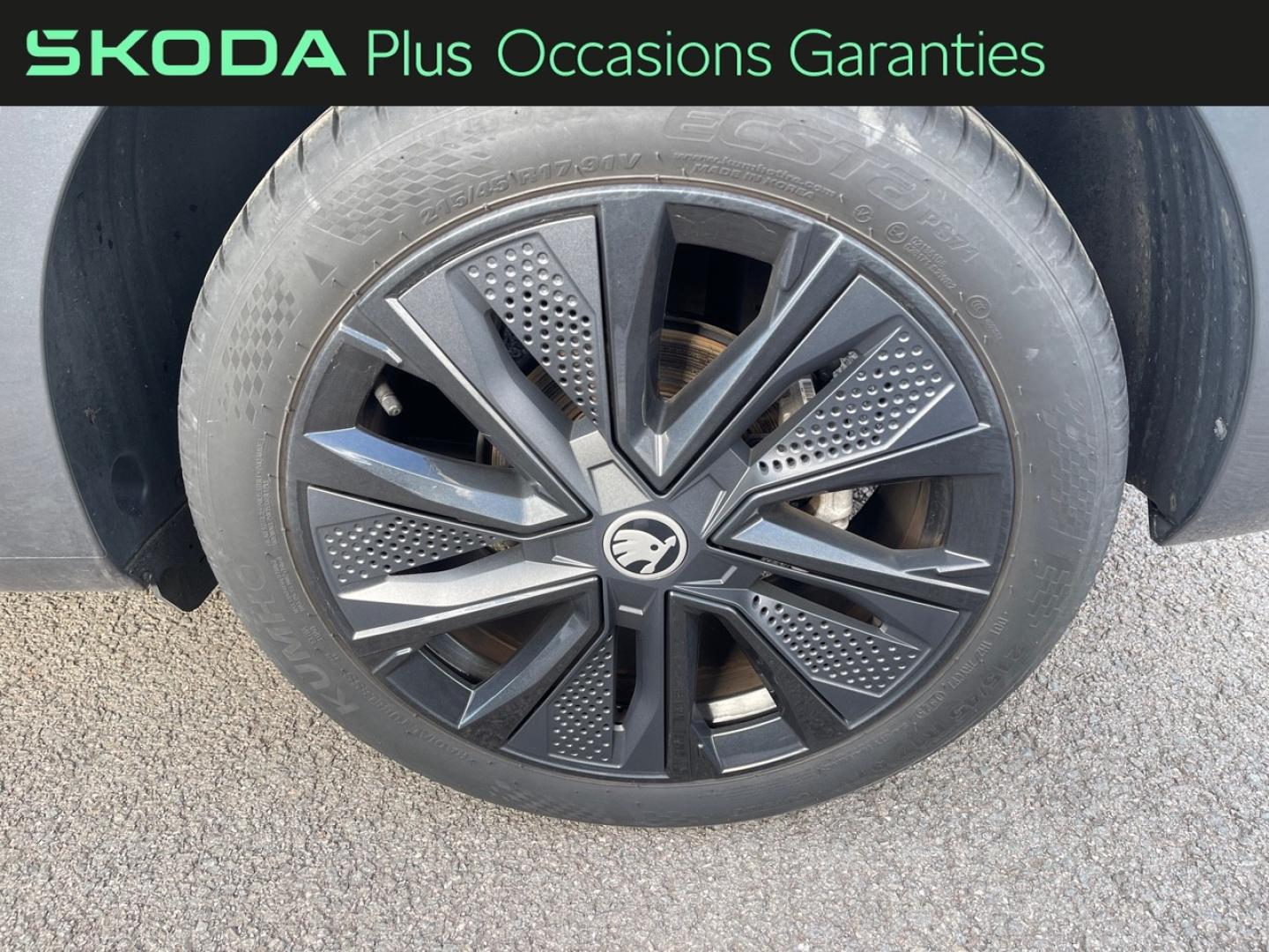 Voitures occasions ŠKODA FABIA Selection Lens