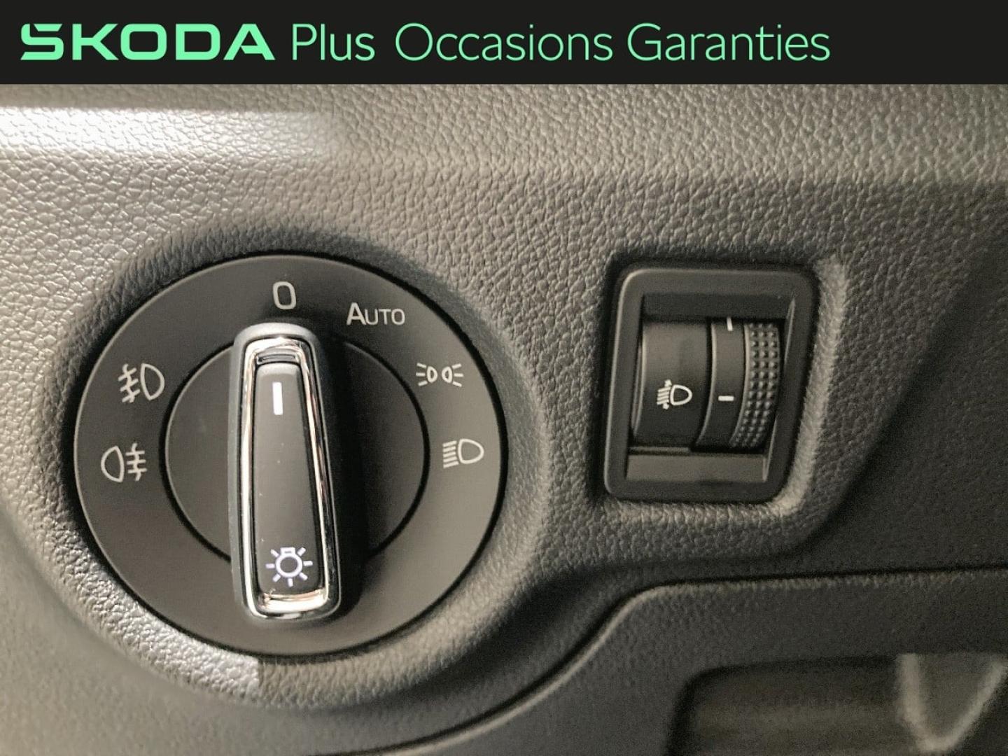 Voitures occasions ŠKODA KAMIQ Clever Edition Lens