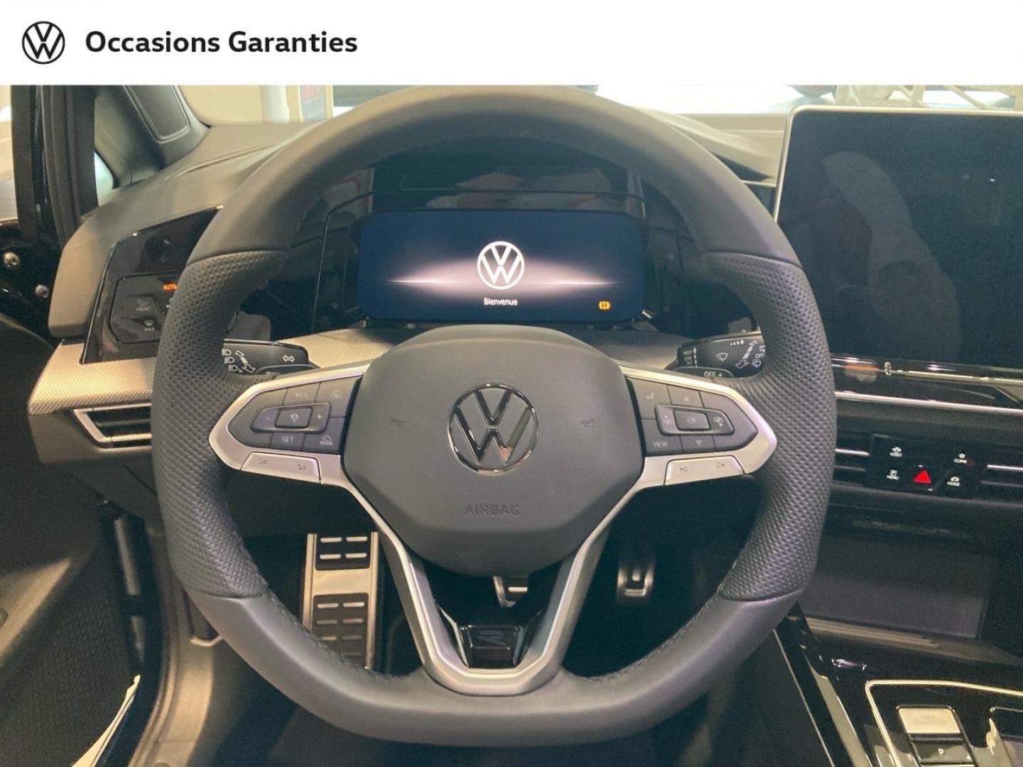 Voitures occasions VOLKSWAGEN Golf SW R-Line Lens