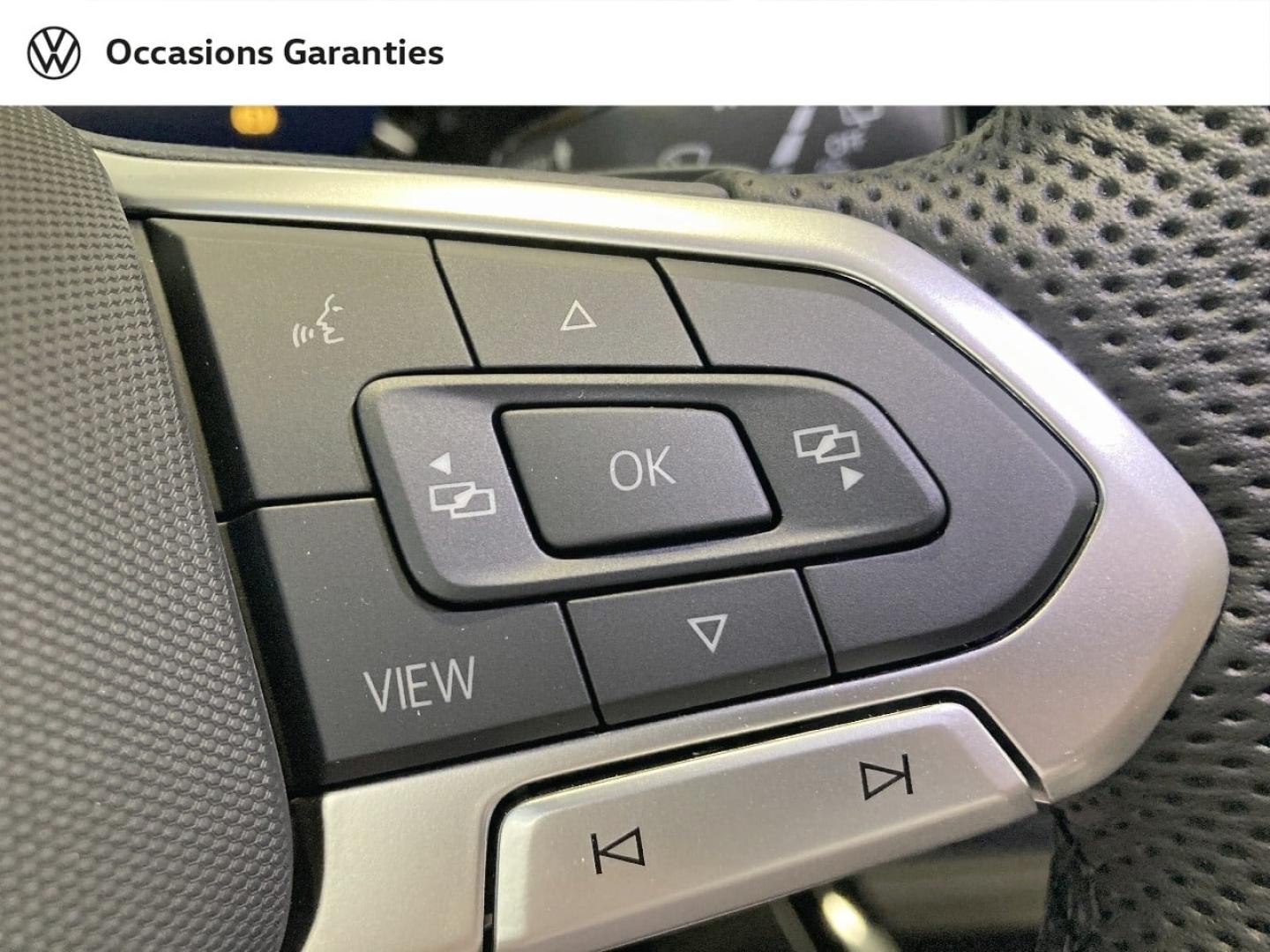 Voitures occasions VOLKSWAGEN Golf SW R-Line Lens