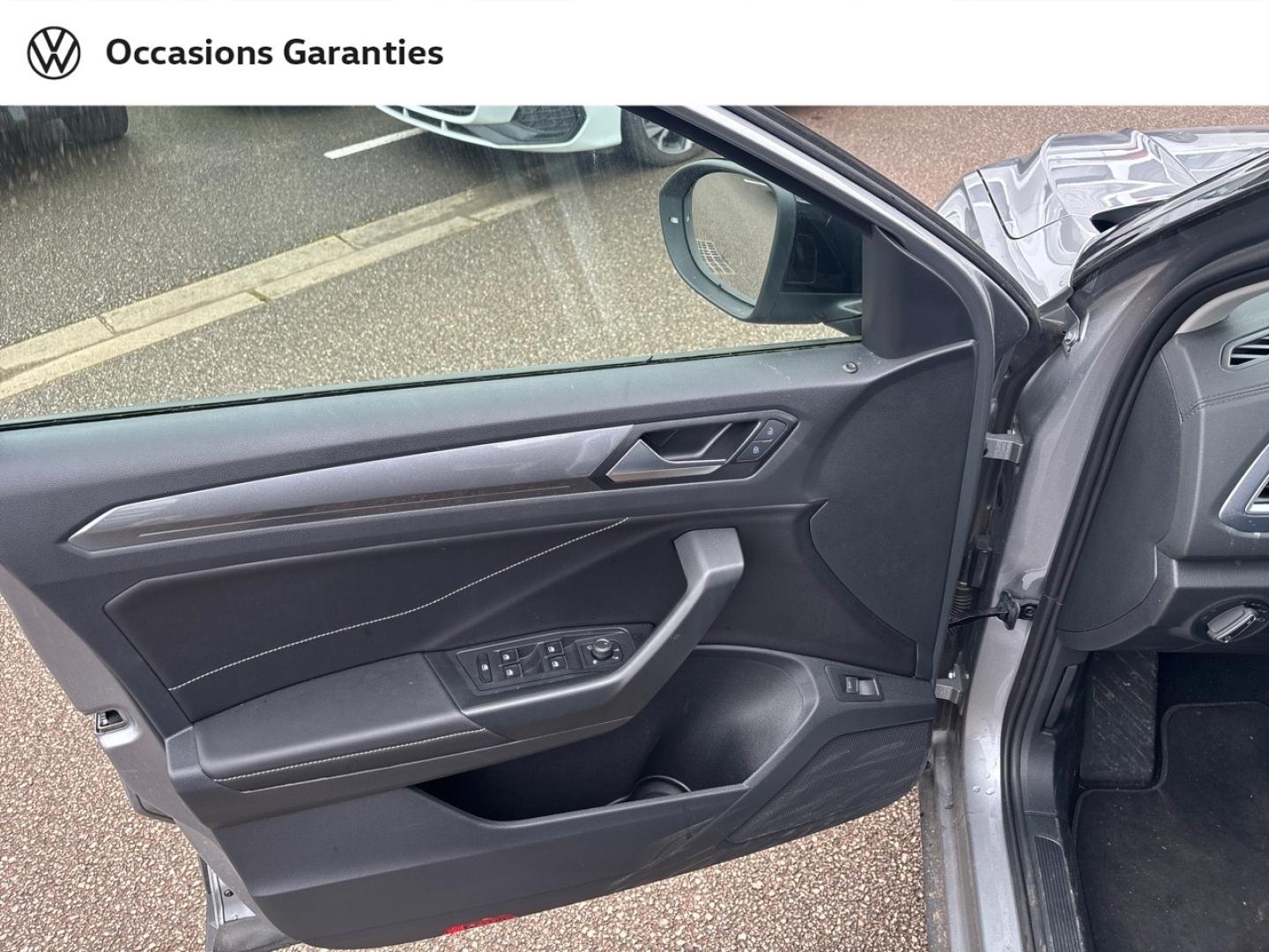 Voitures occasions VOLKSWAGEN T-ROC Style Lens