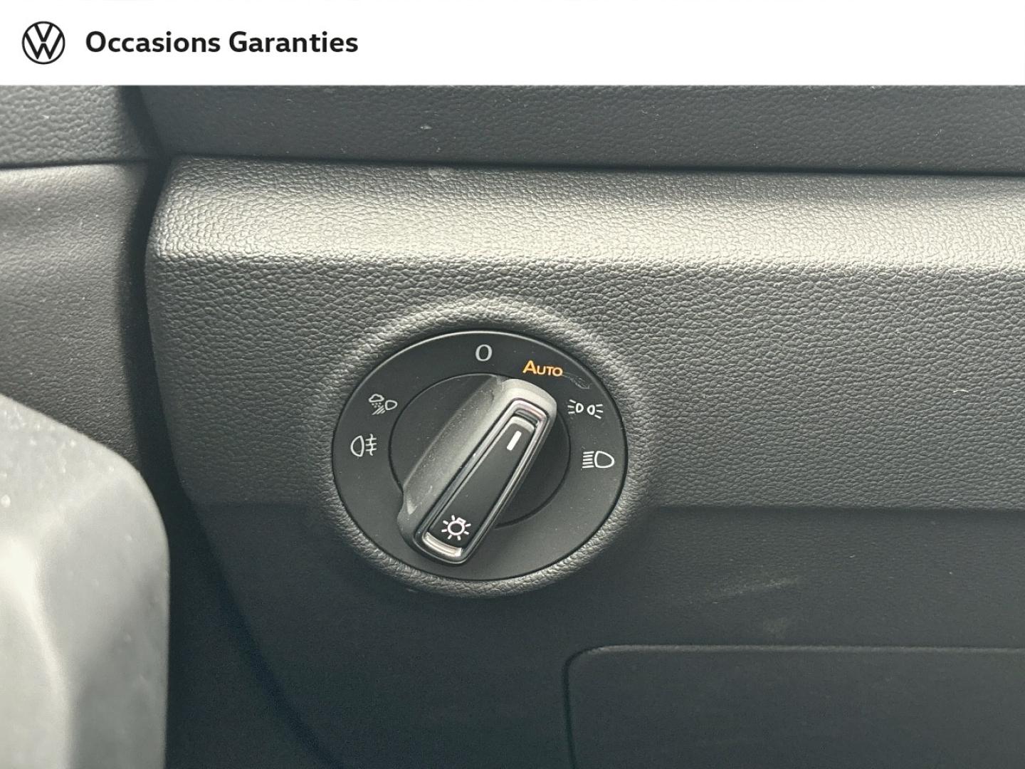 Voitures occasions VOLKSWAGEN T-ROC Style Lens