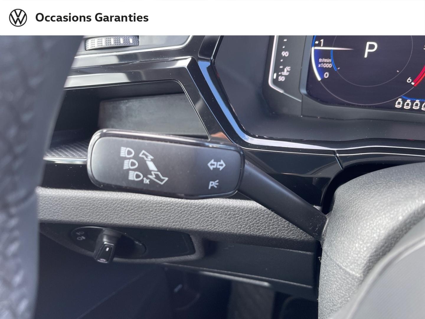 Voitures occasions VOLKSWAGEN TOURAN Style Lens