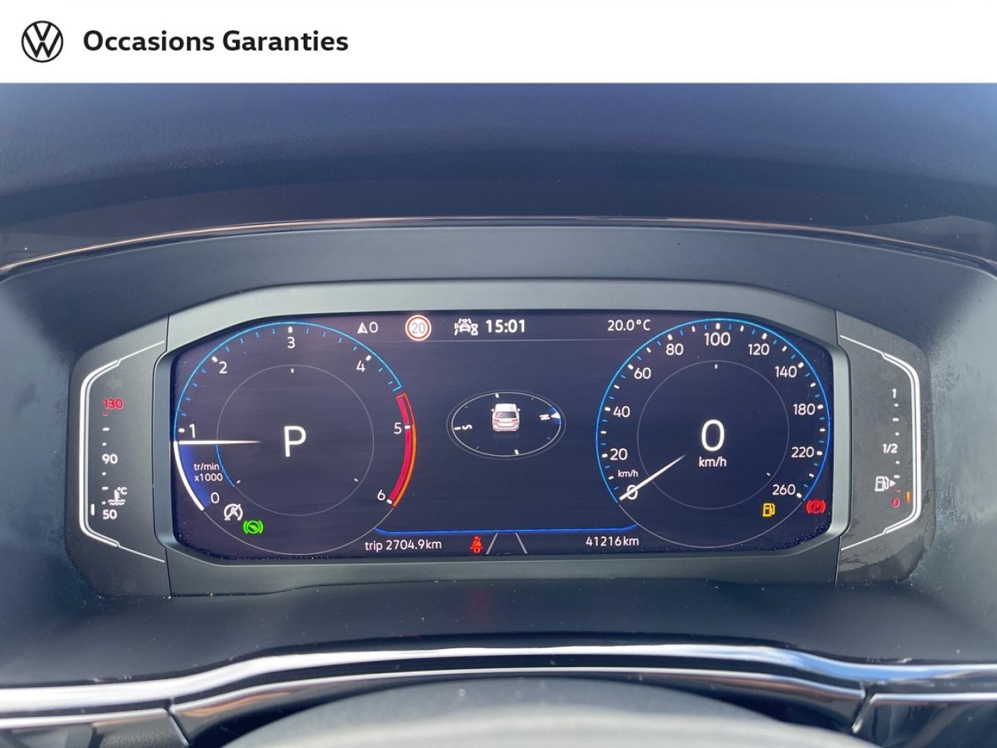 Voitures occasions VOLKSWAGEN TOURAN Style Lens