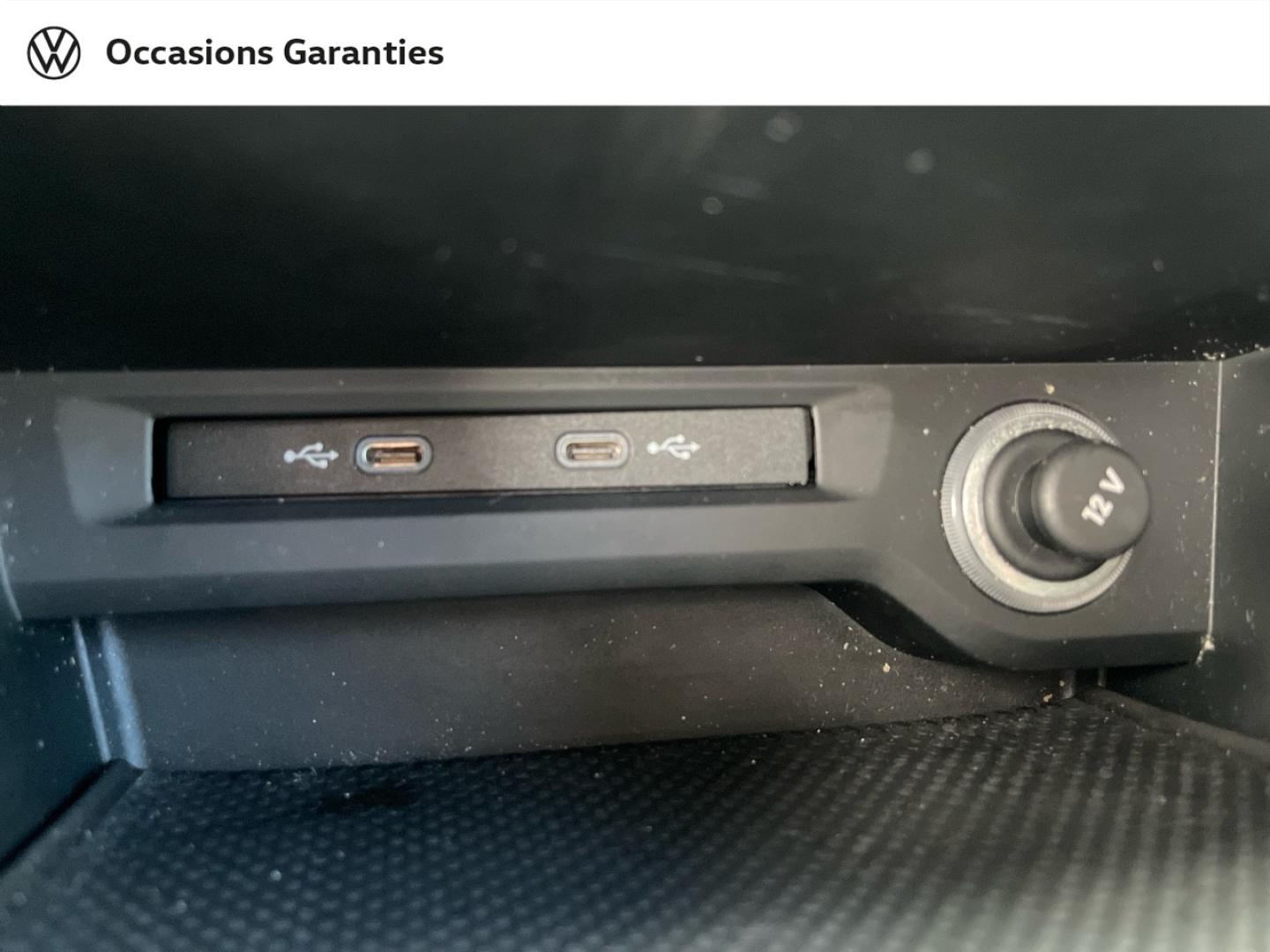 Voitures occasions VOLKSWAGEN TOURAN Style Lens