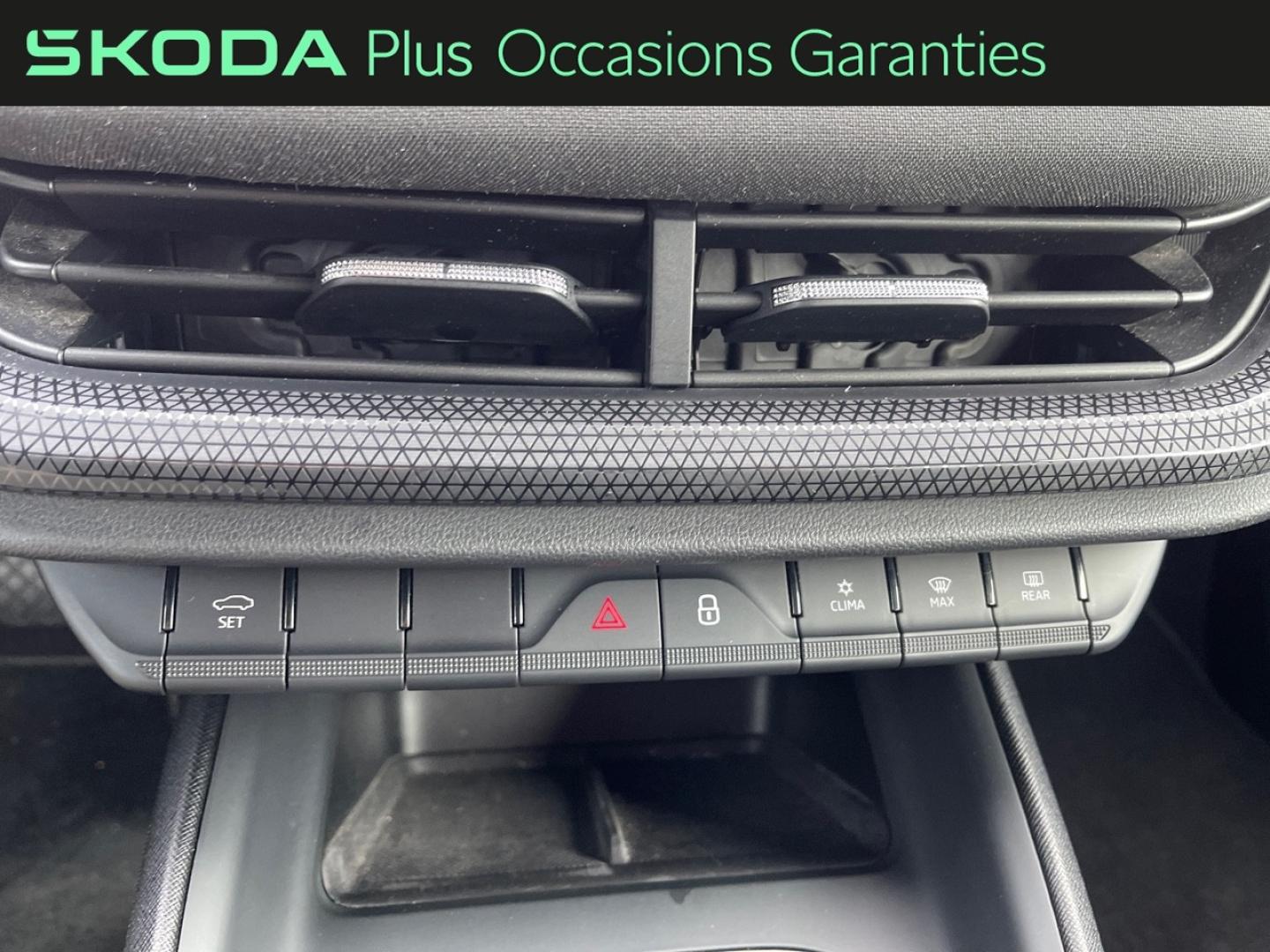 Voitures occasions ŠKODA ENYAQ Base Lens