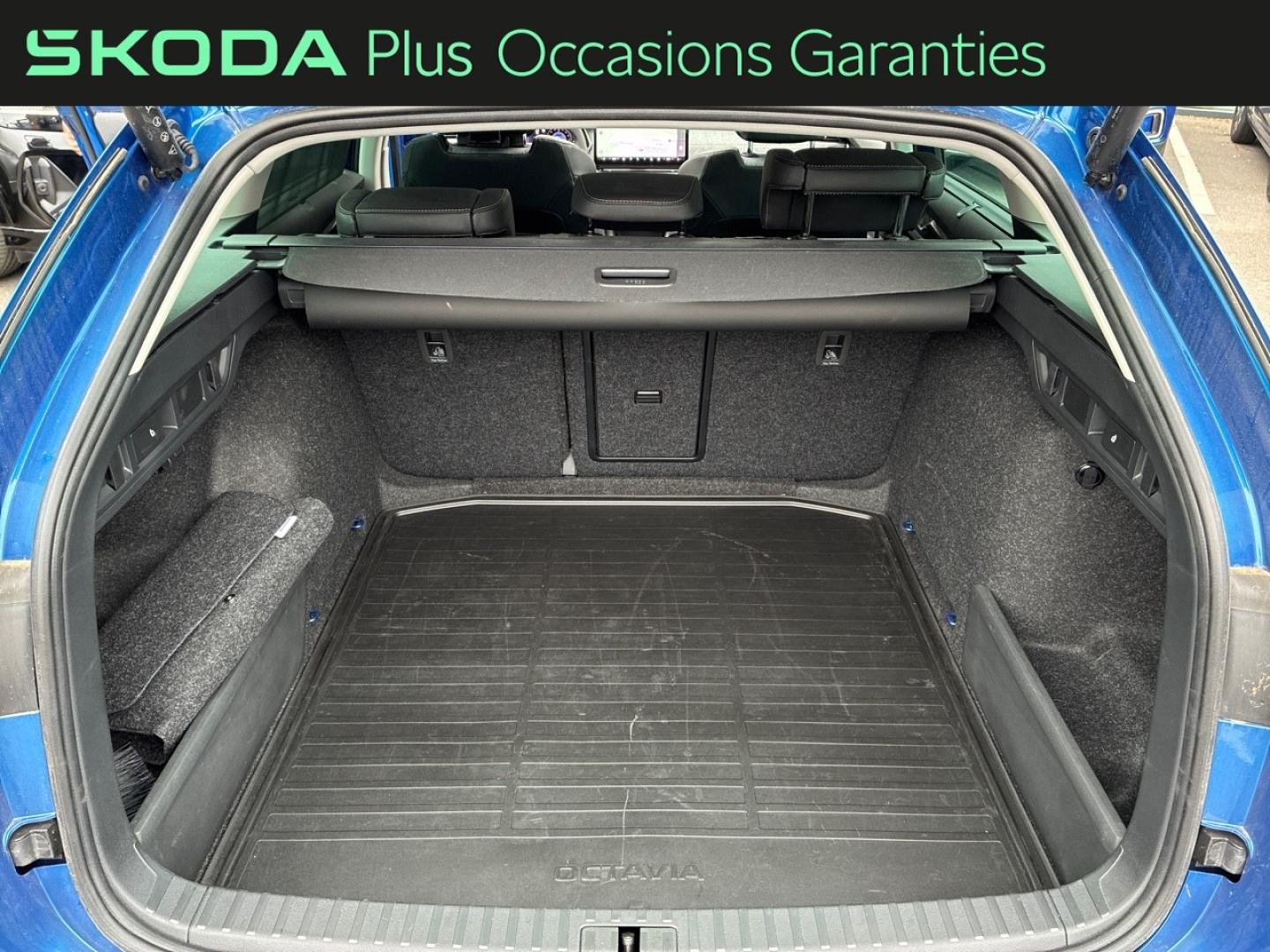 Voitures occasions ŠKODA Octavia Combi Selection Lens