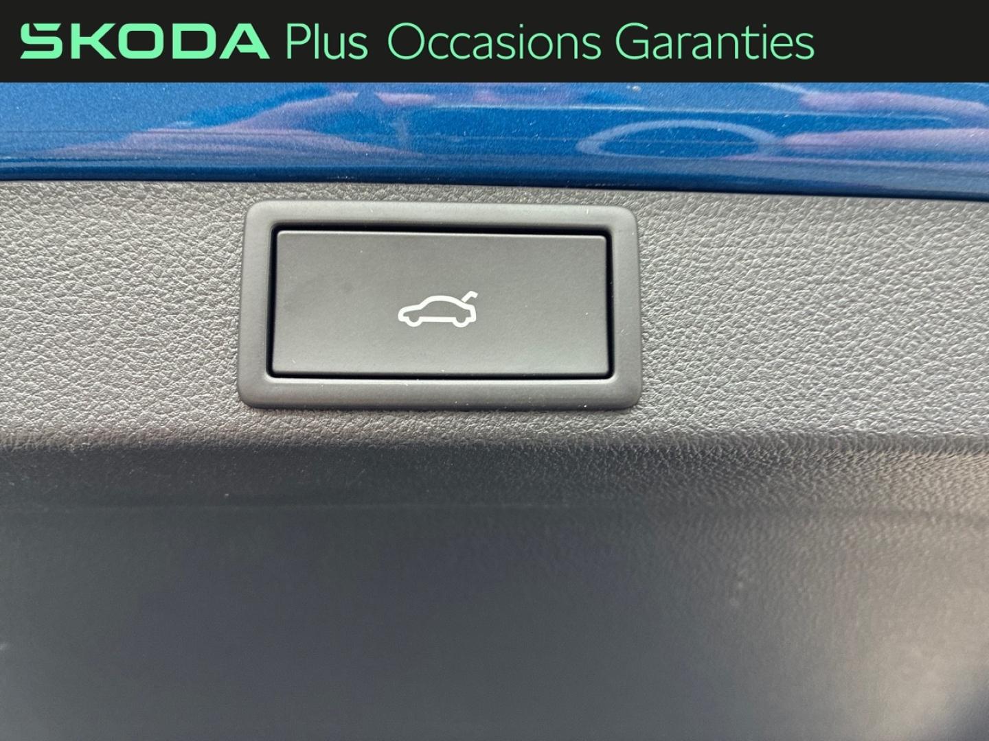 Voitures occasions ŠKODA Octavia Combi Selection Lens