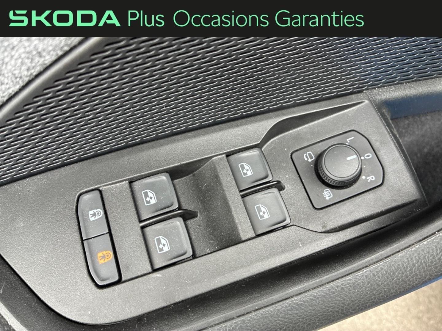 Voitures occasions ŠKODA Octavia Combi Selection Lens