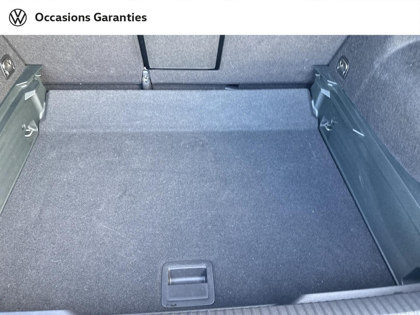 Voitures occasions VOLKSWAGEN T-ROC Life Lens