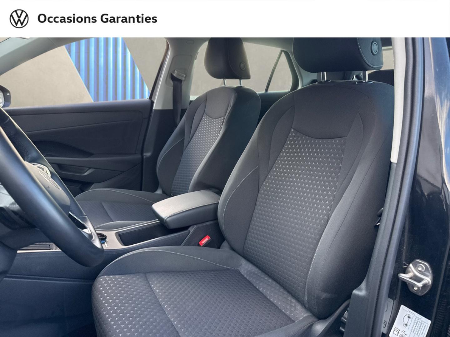Voitures occasions VOLKSWAGEN T-ROC Life Lens