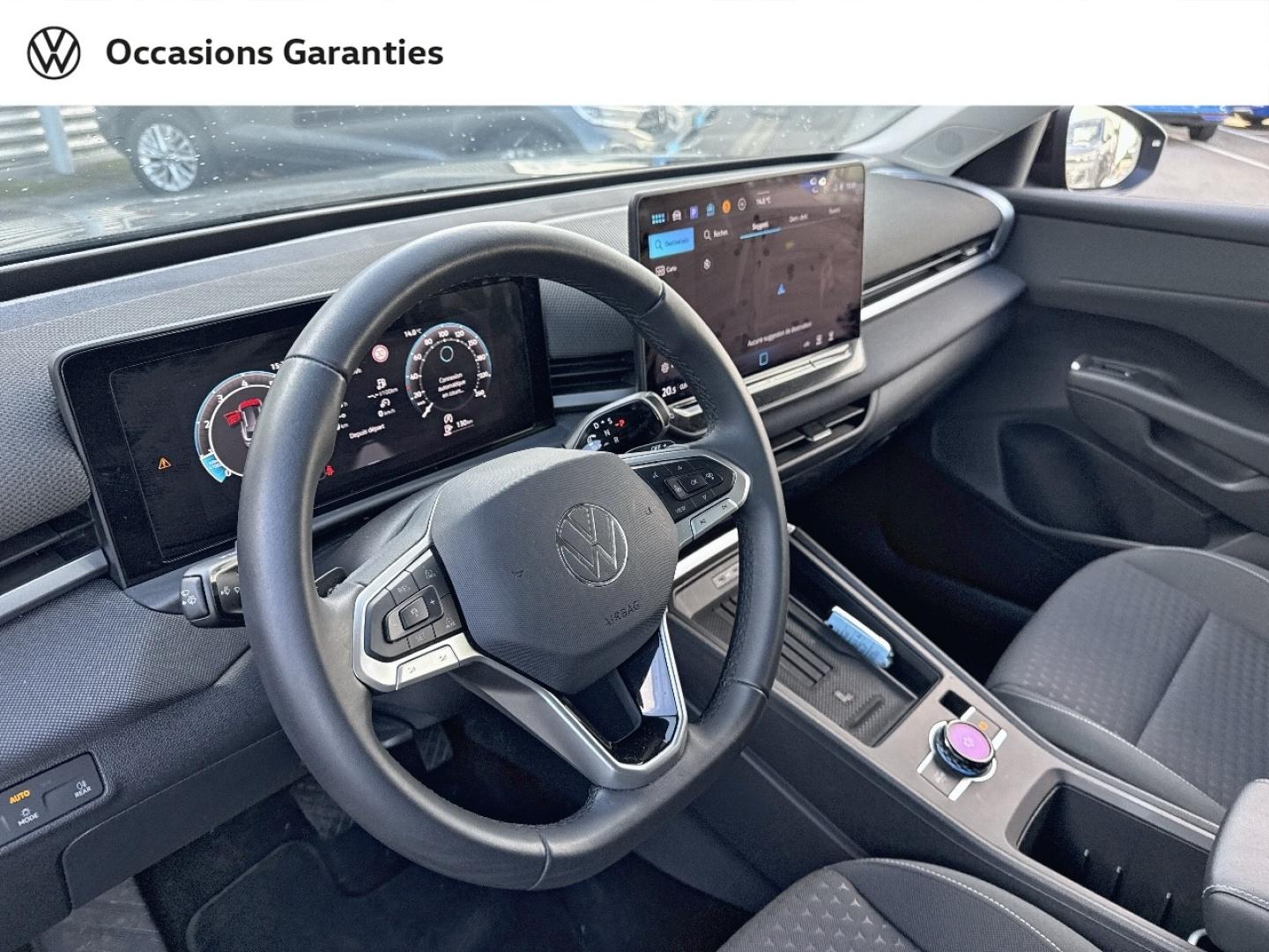 Voitures occasions VOLKSWAGEN T-ROC Life Lens