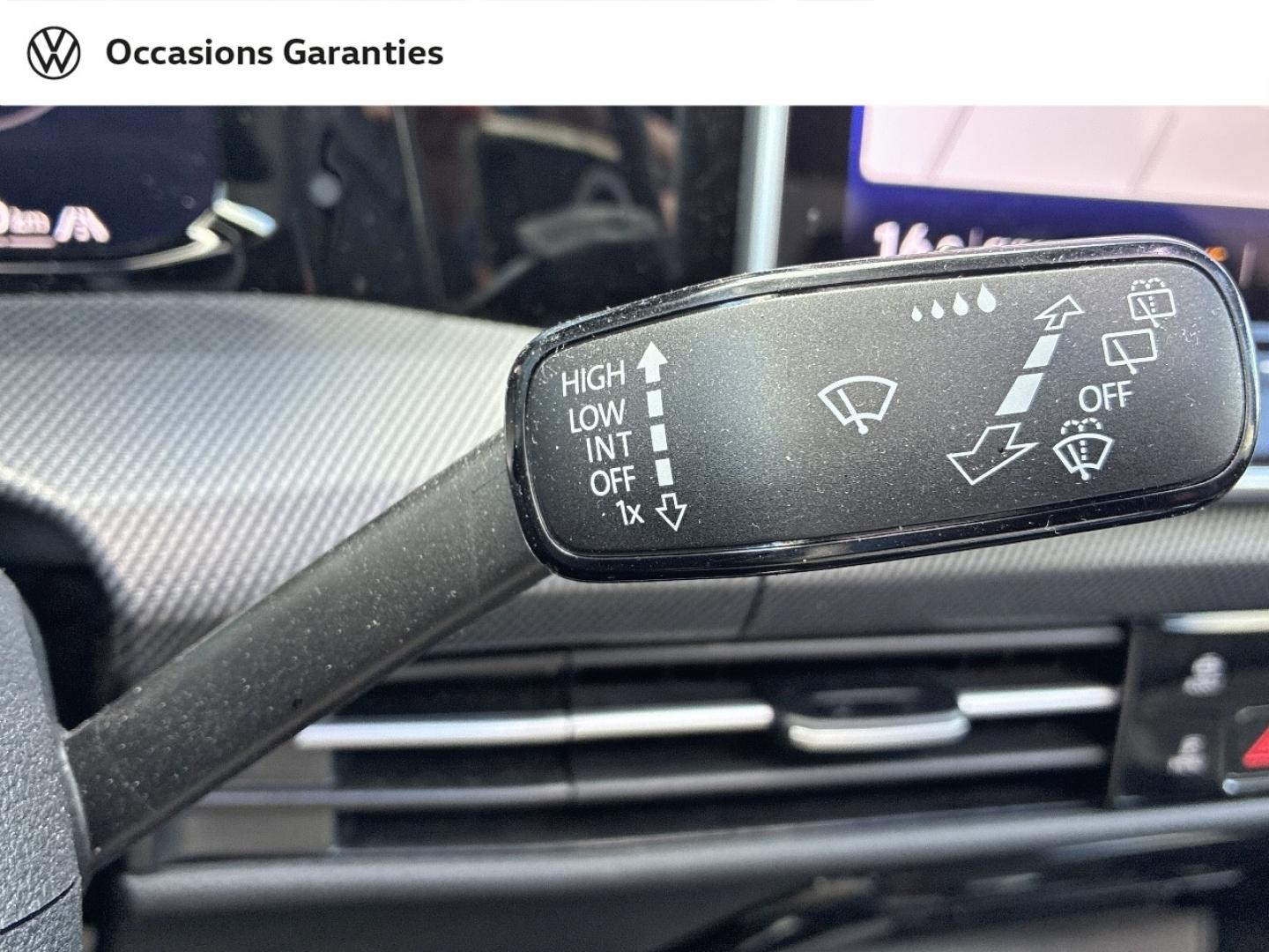 Voitures occasions VOLKSWAGEN GOLF R-Line Dechy