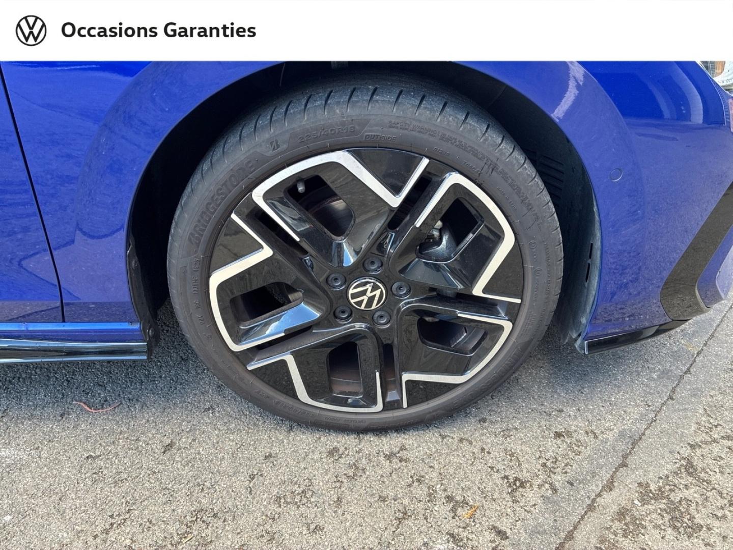 Voitures occasions VOLKSWAGEN GOLF R-Line Dechy