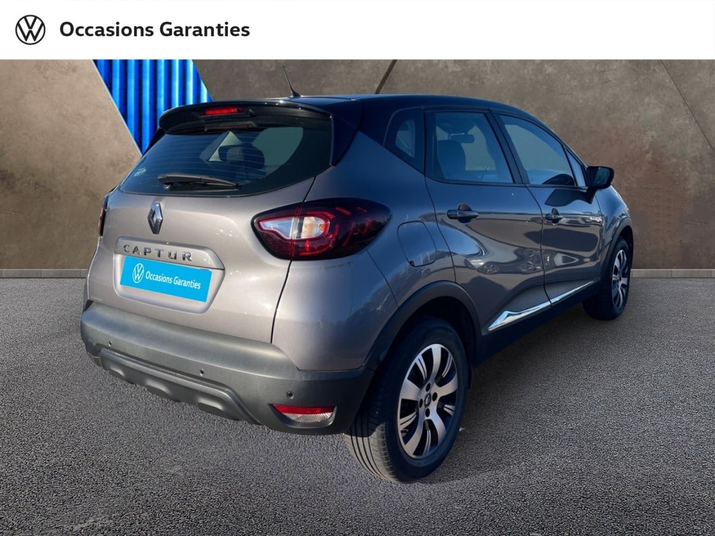 Voitures occasions RENAULT CAPTUR Business Lens