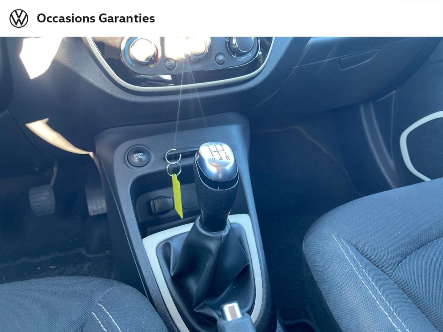 Voitures occasions RENAULT CAPTUR Business Lens