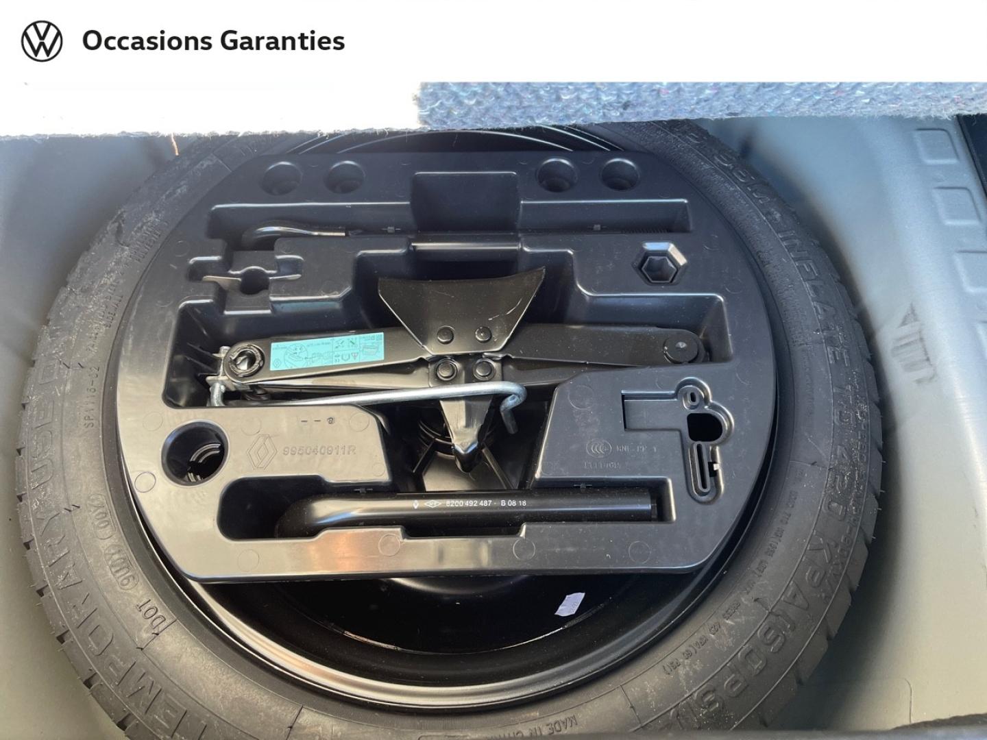 Voitures occasions RENAULT CAPTUR Business Lens