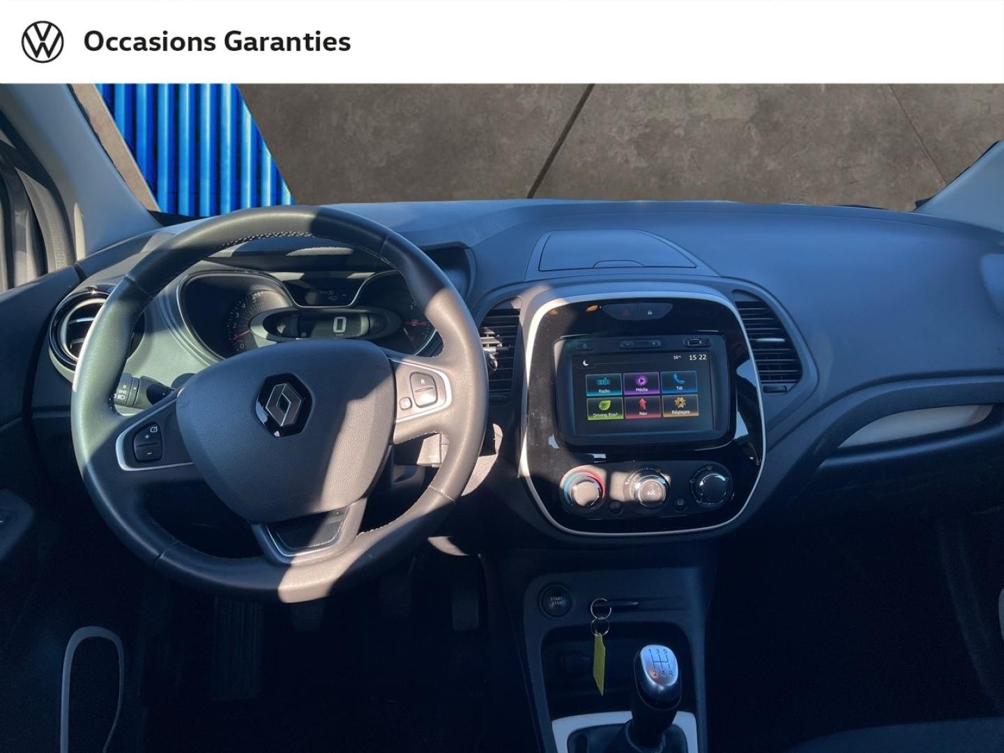 Voitures occasions RENAULT CAPTUR Business Lens