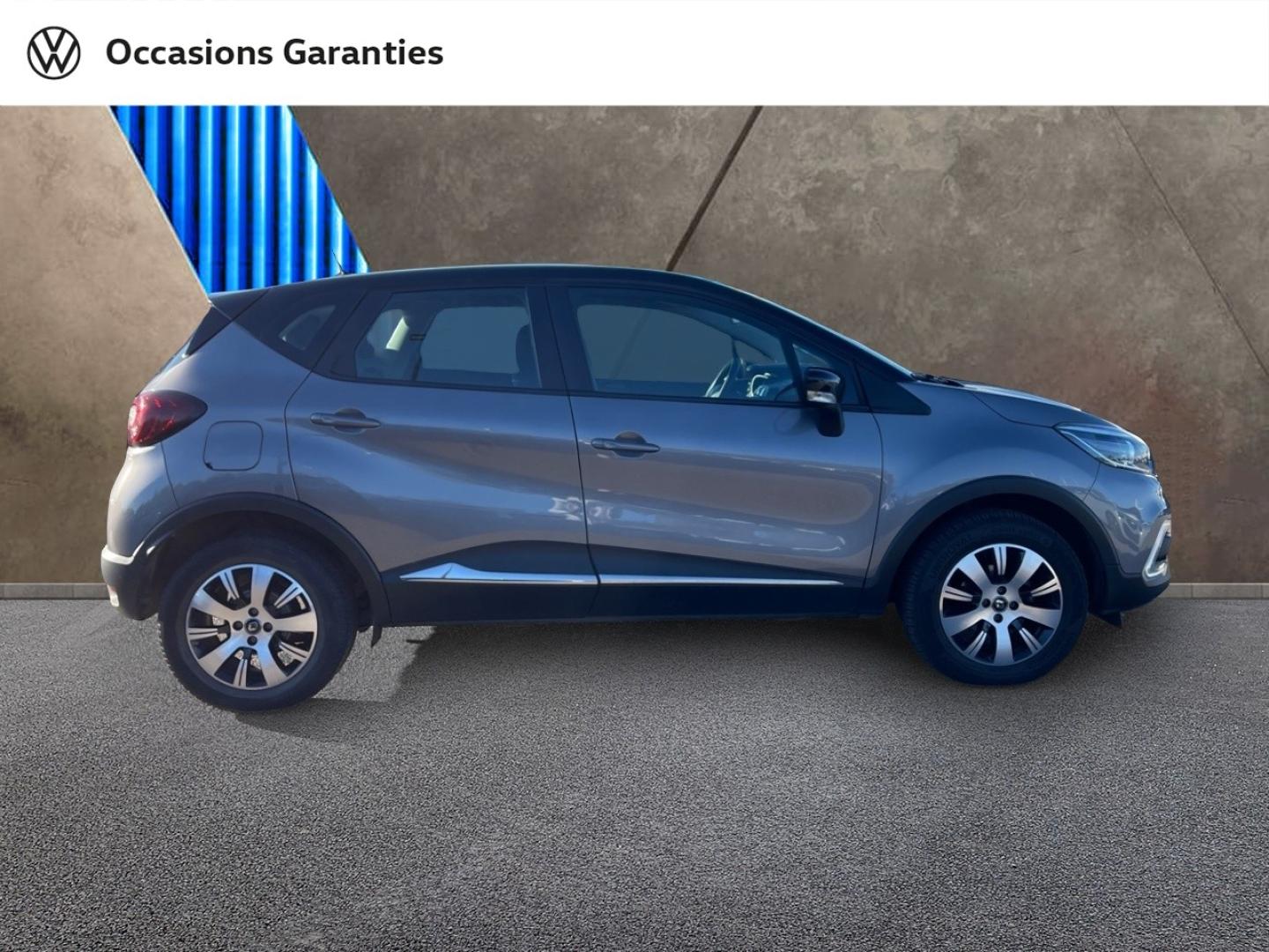 Voitures occasions RENAULT CAPTUR Business Lens